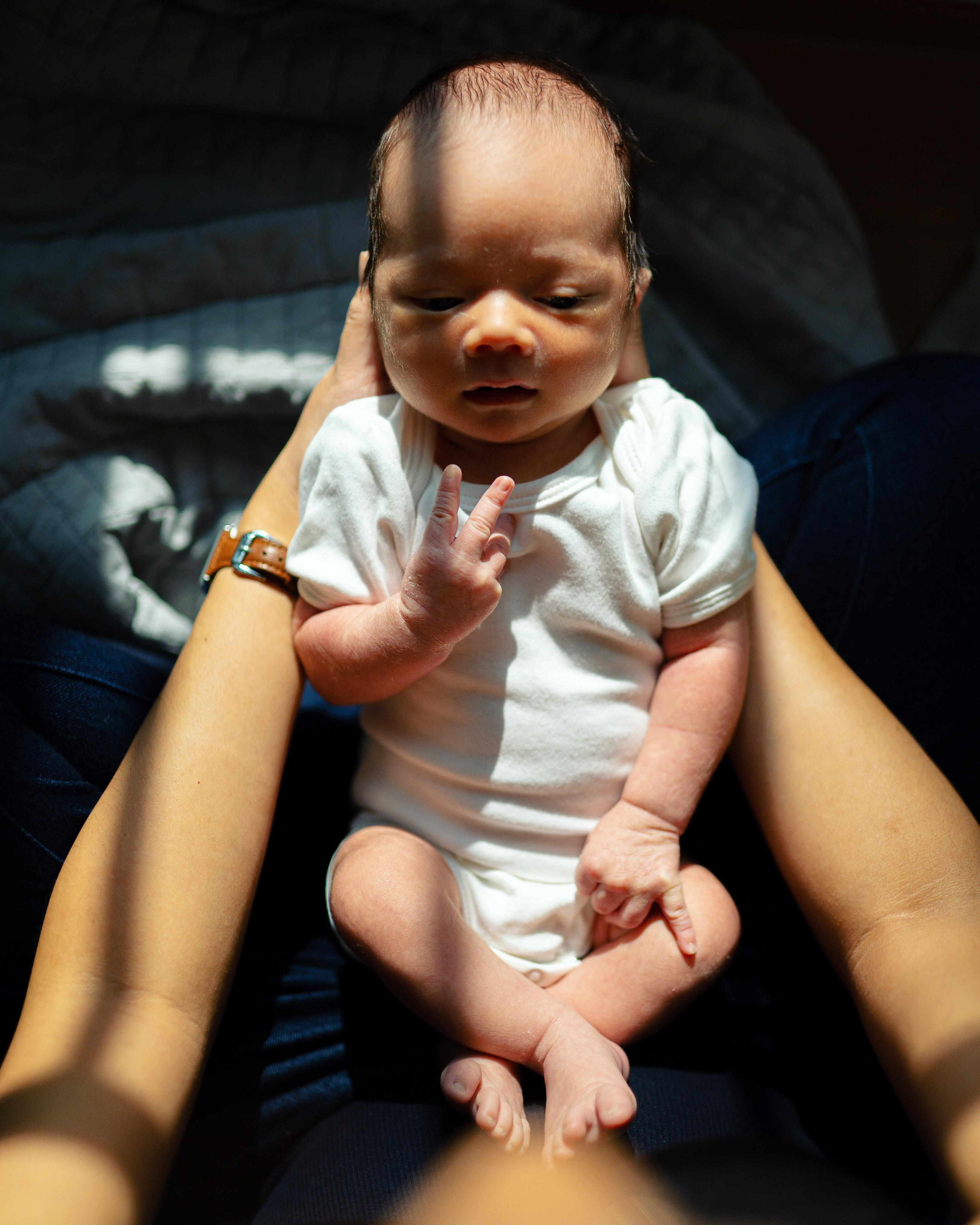 Our baby is two weeks old. r/predaddit