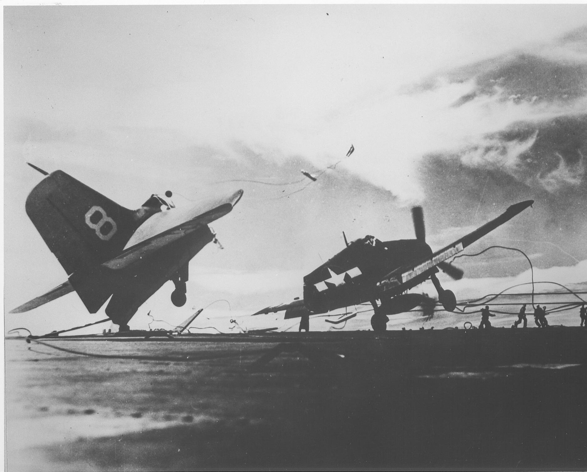 Hard Landing Aboard a US Aircraft Carrier in the Pacific. r/ww2
