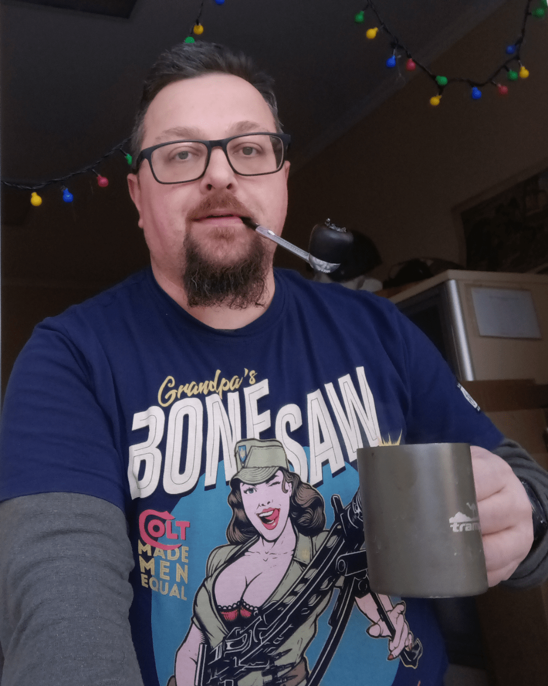 Enjoying my Falcon, Briar Fox and coffee. r/pipeselfies