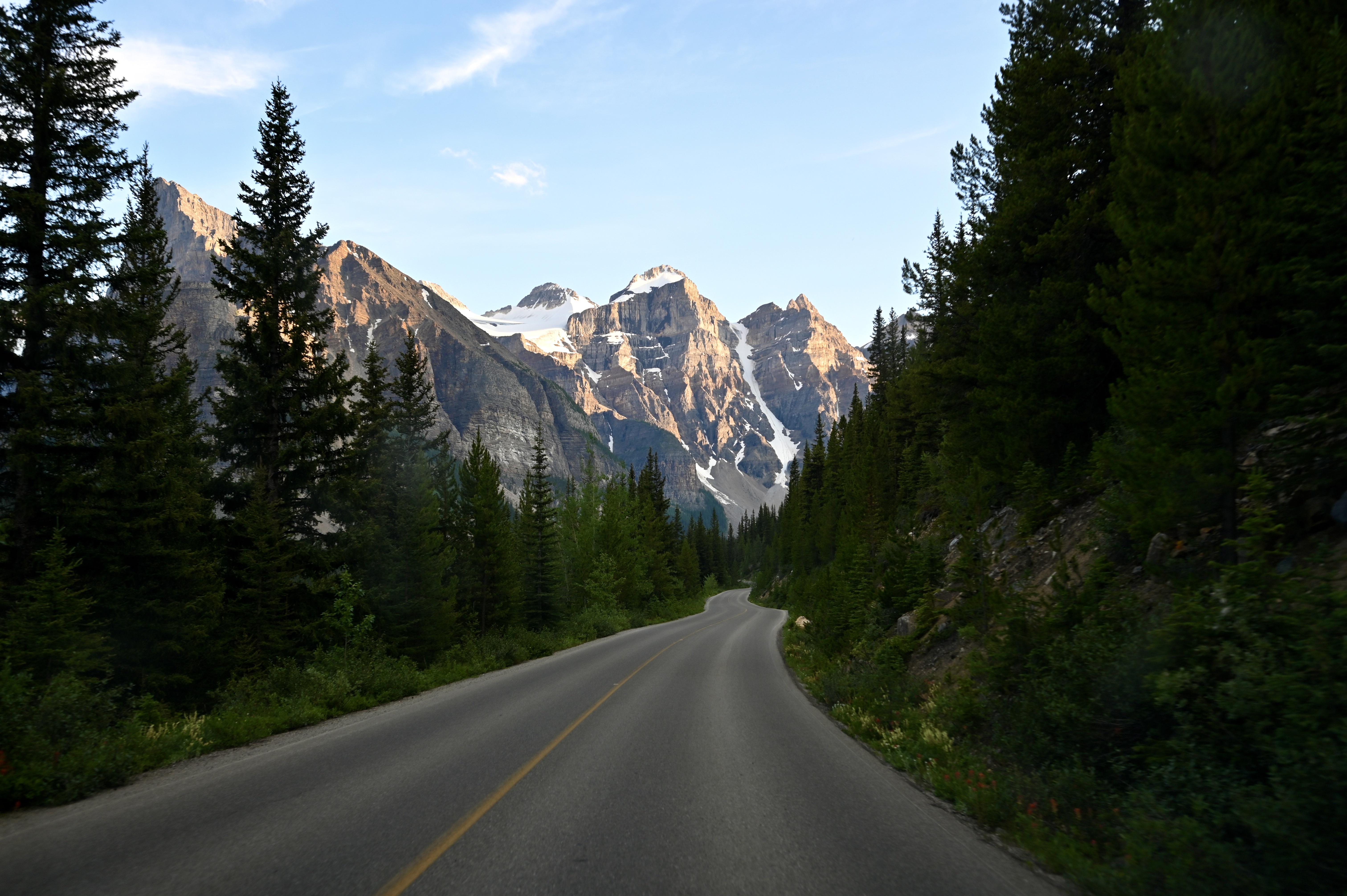 Beautiful Canada. Sharing a drive scene I recently took with fellow