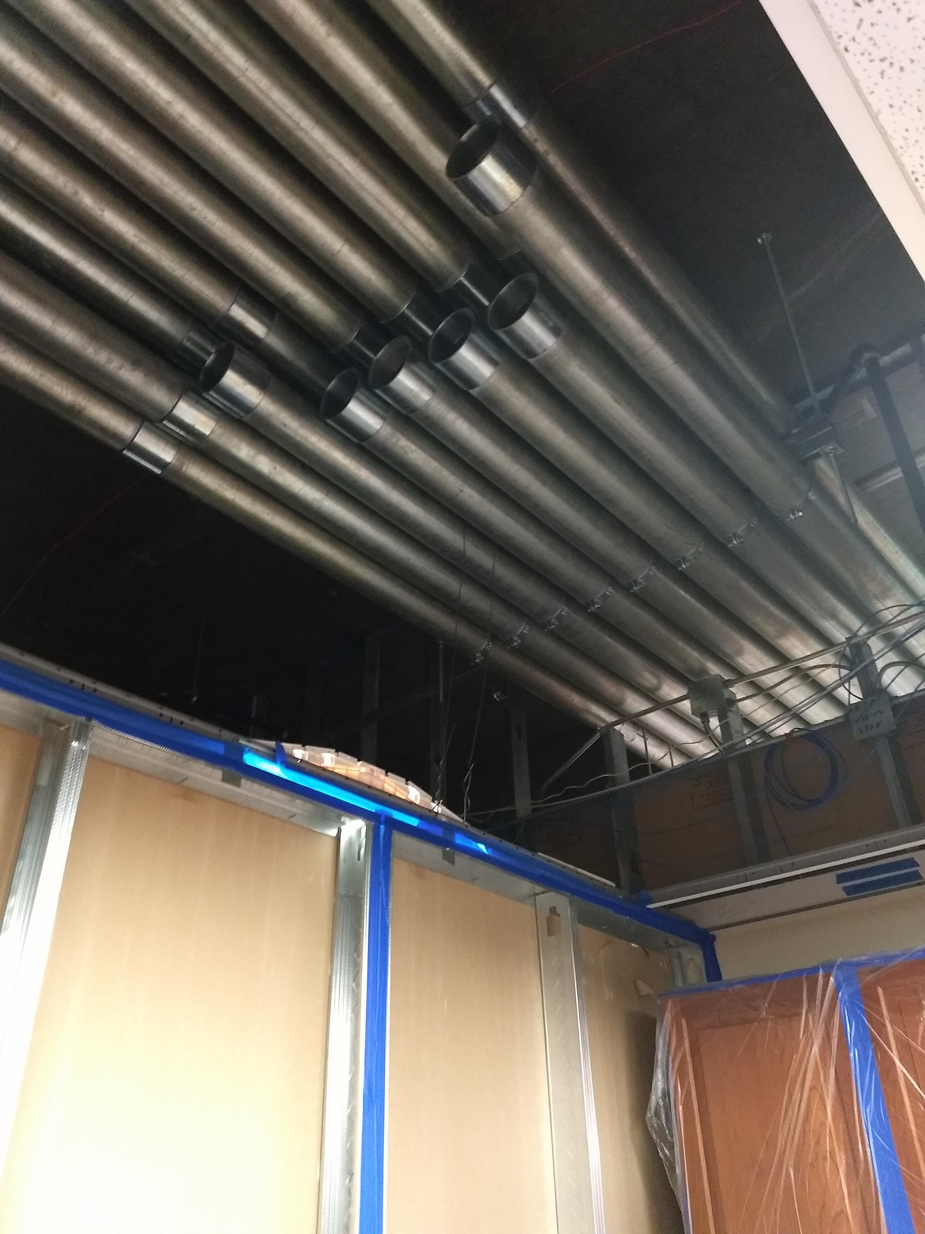 4 inch rigid conduit, 103 lbs per stick. No joke. : r/IBEW