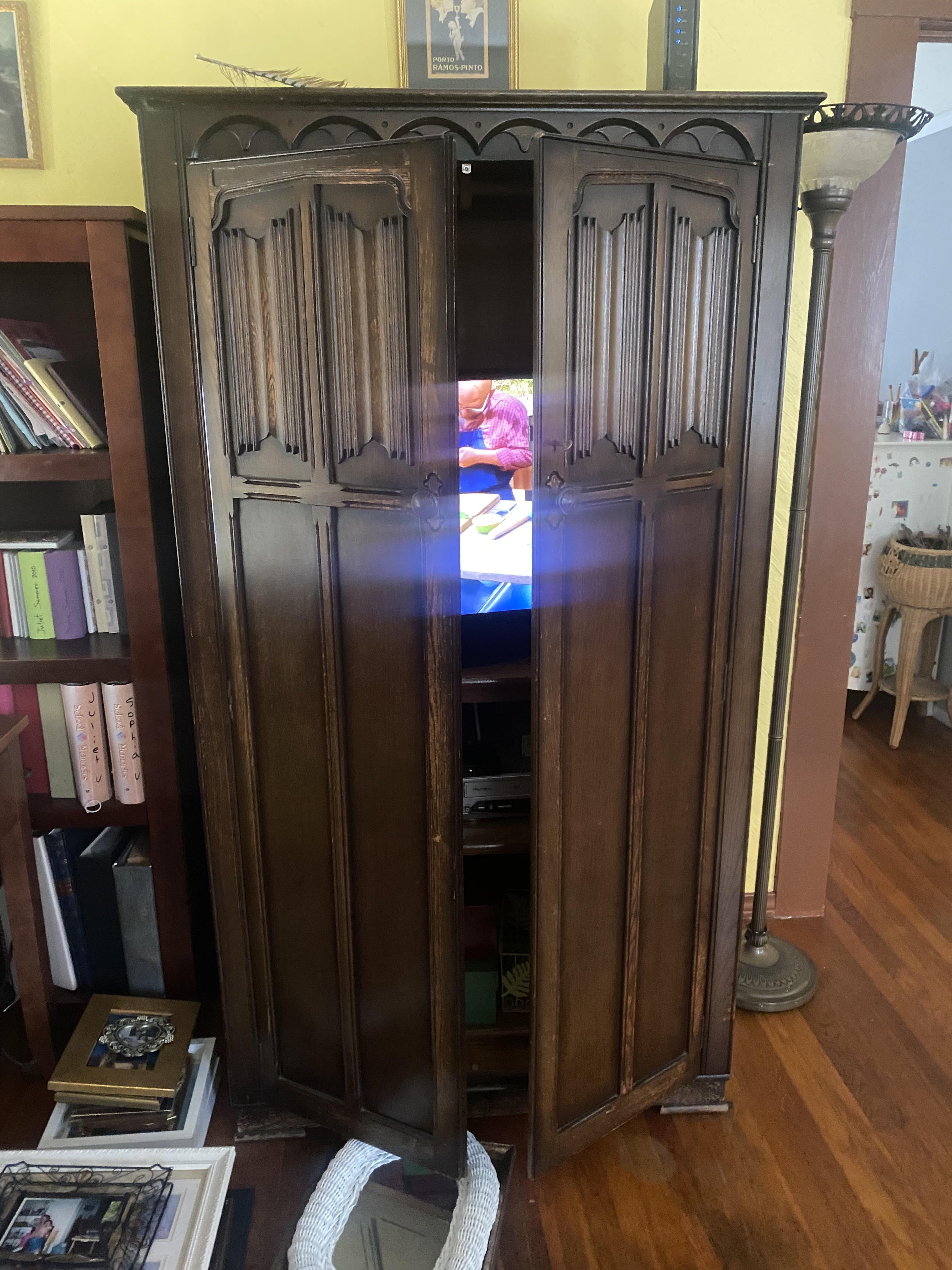 Hoping to see if this is worth selling, Armoire? r/Antiques