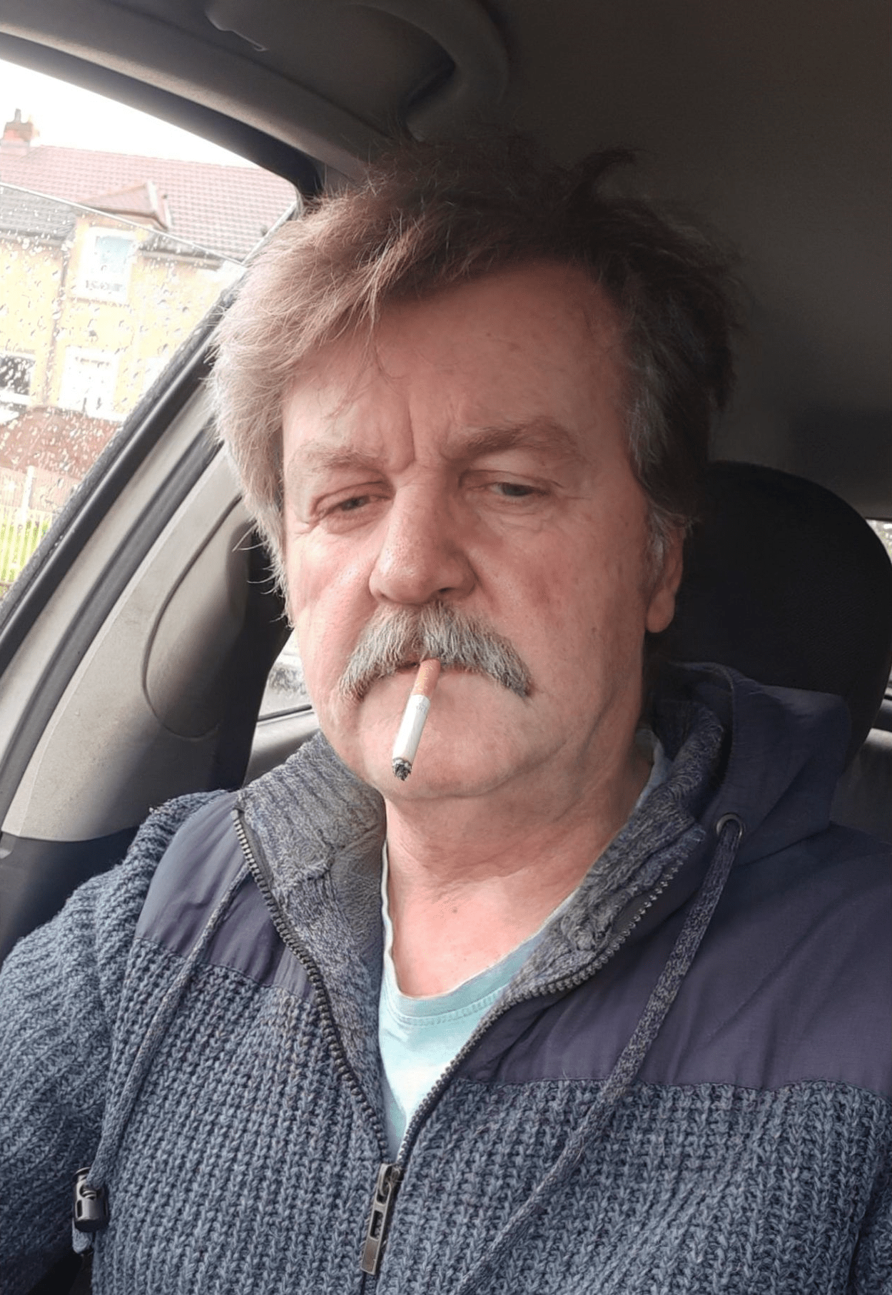 Just discovered Reddit, glad to find some fellow smokers. r/Cigarettes