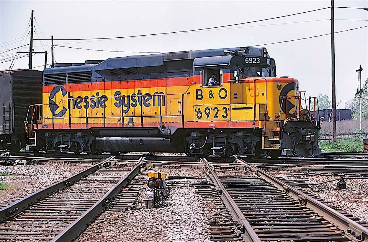 Chessie System GP30. Im sorry but i love the sleepy kitty. Seriously wish CSX would do a Chessie