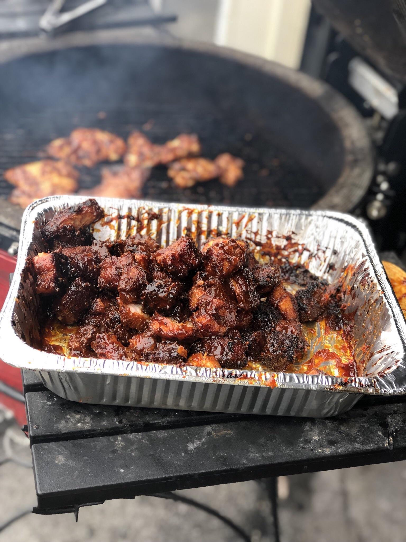 I made some pork belly burnt ends today Homemade rub and sauce