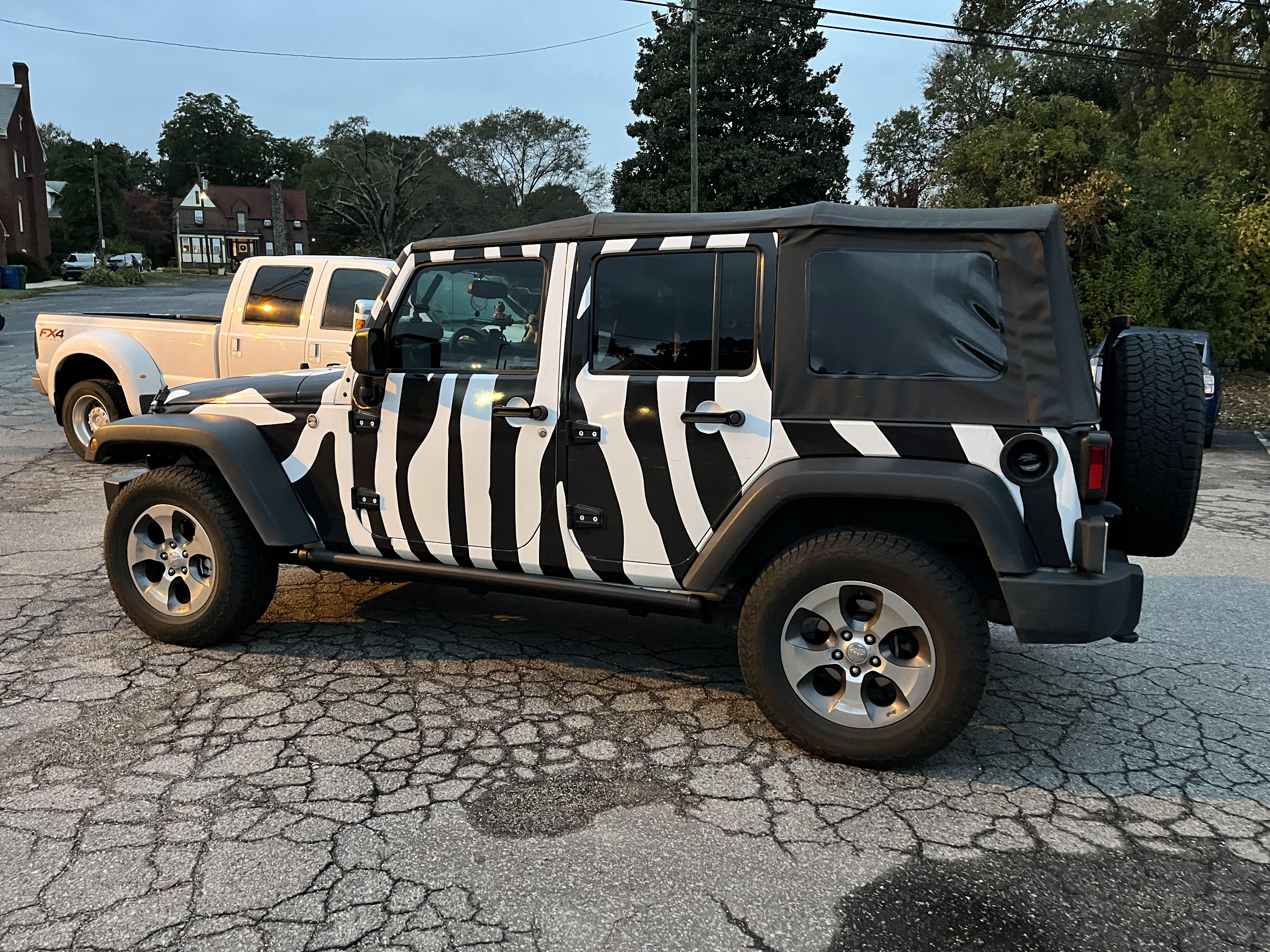 Zebra Jeep r/Wrangler