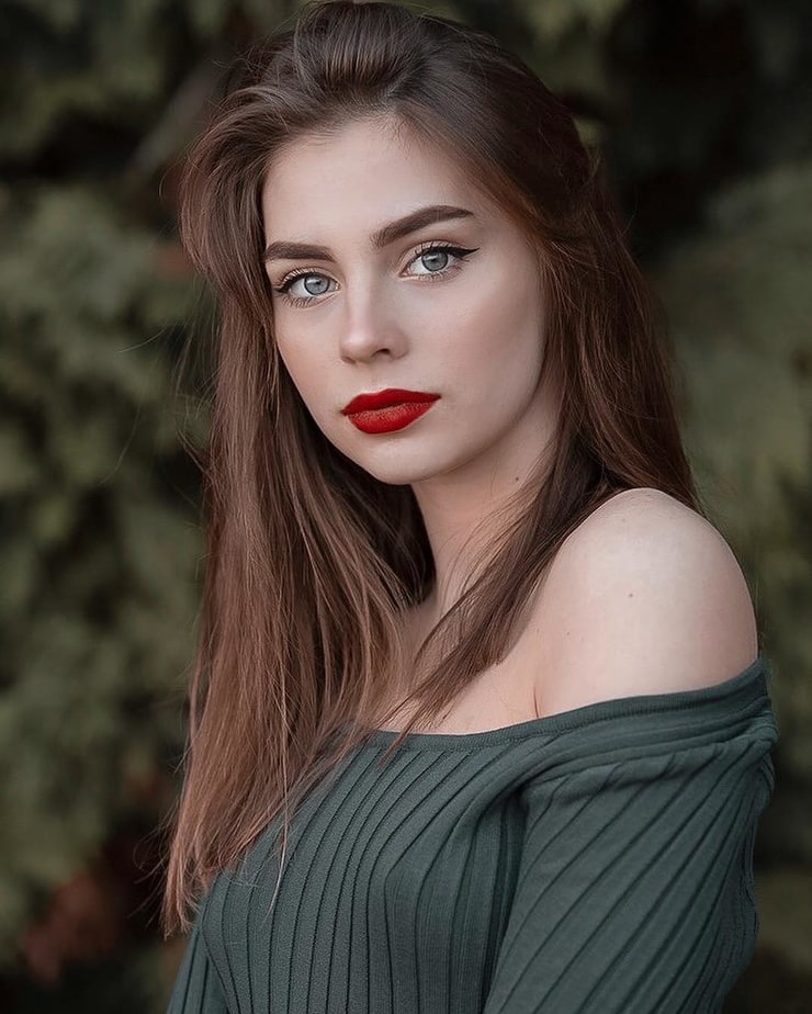 Irina Sivalnaya : PrettyGirls