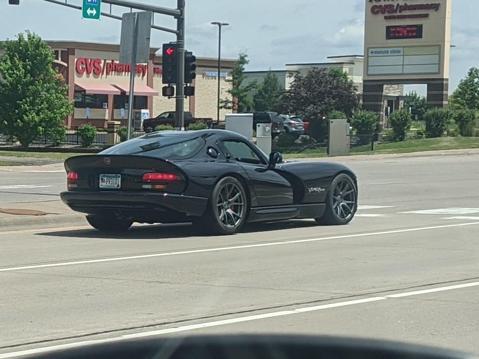 [Dodge Viper] in Minnesota r/spotted
