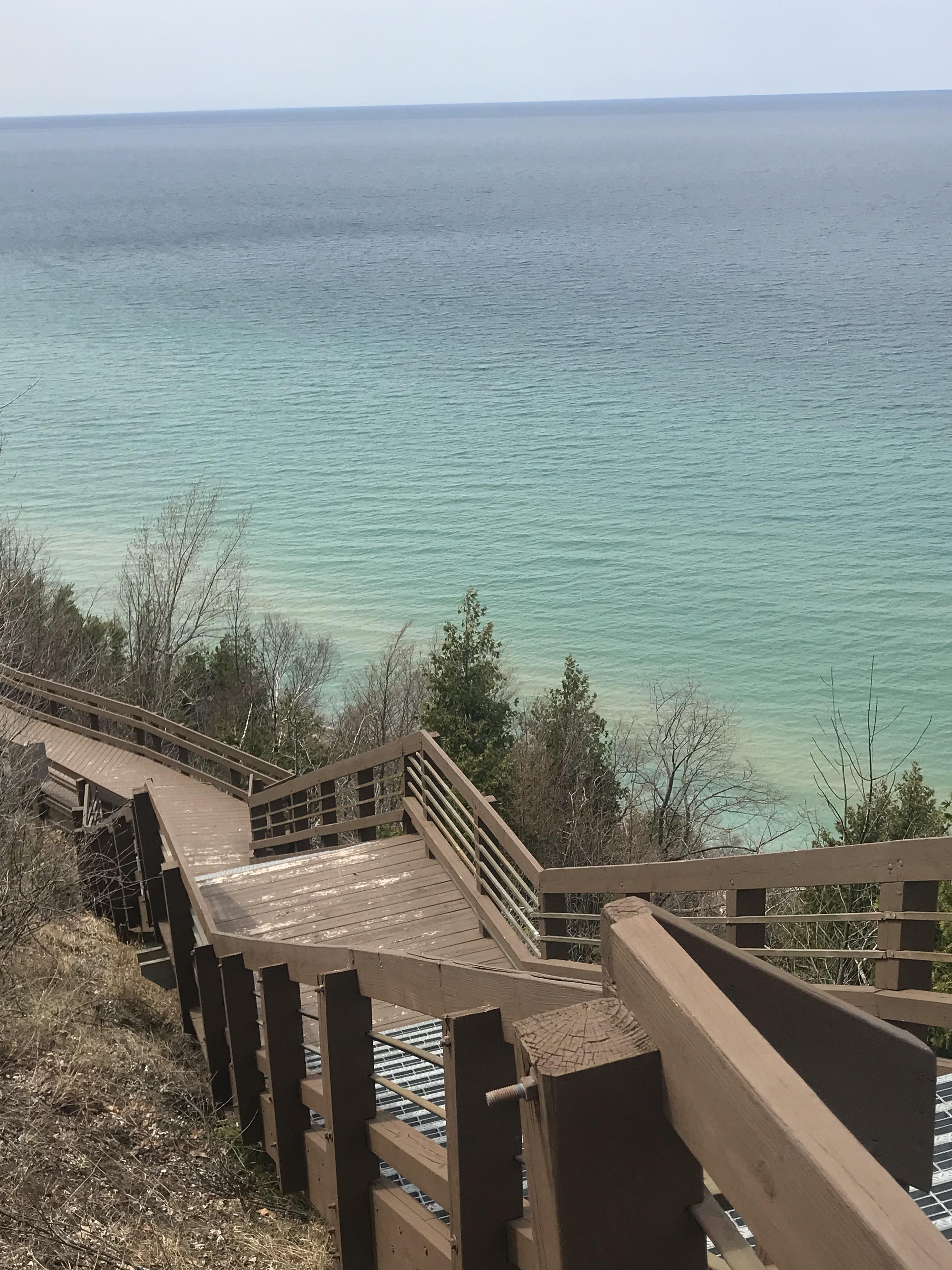Beautiful lookout over Lake Michigan on M22 r/Michigan