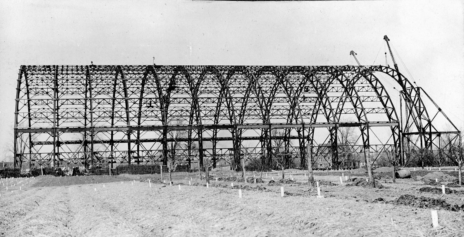 UIUC Armory in 1913. Brick surrounding structure was added in 1927