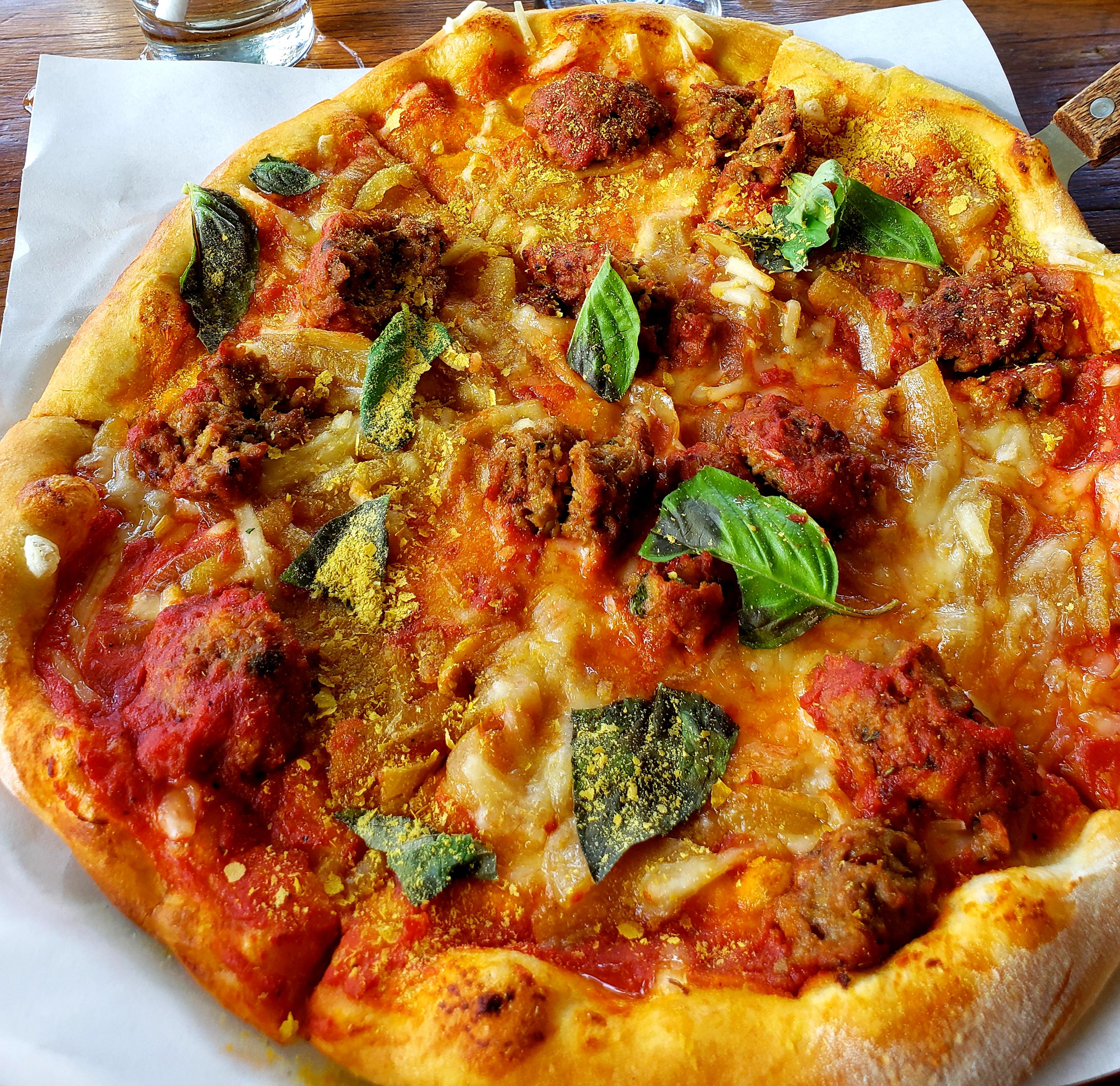 Absolutely Delicious Vegan Meatball Pizza from Noble Crust r/vegan