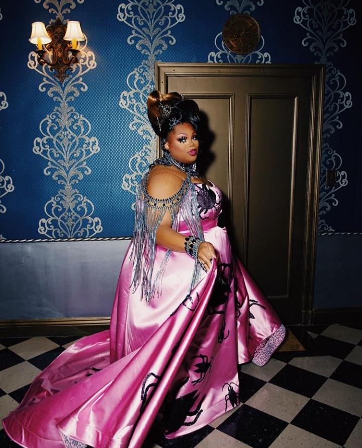 Shoutout to my favorite S11 Queen, The Rev. Doc. Silky Nutmeg Ganache