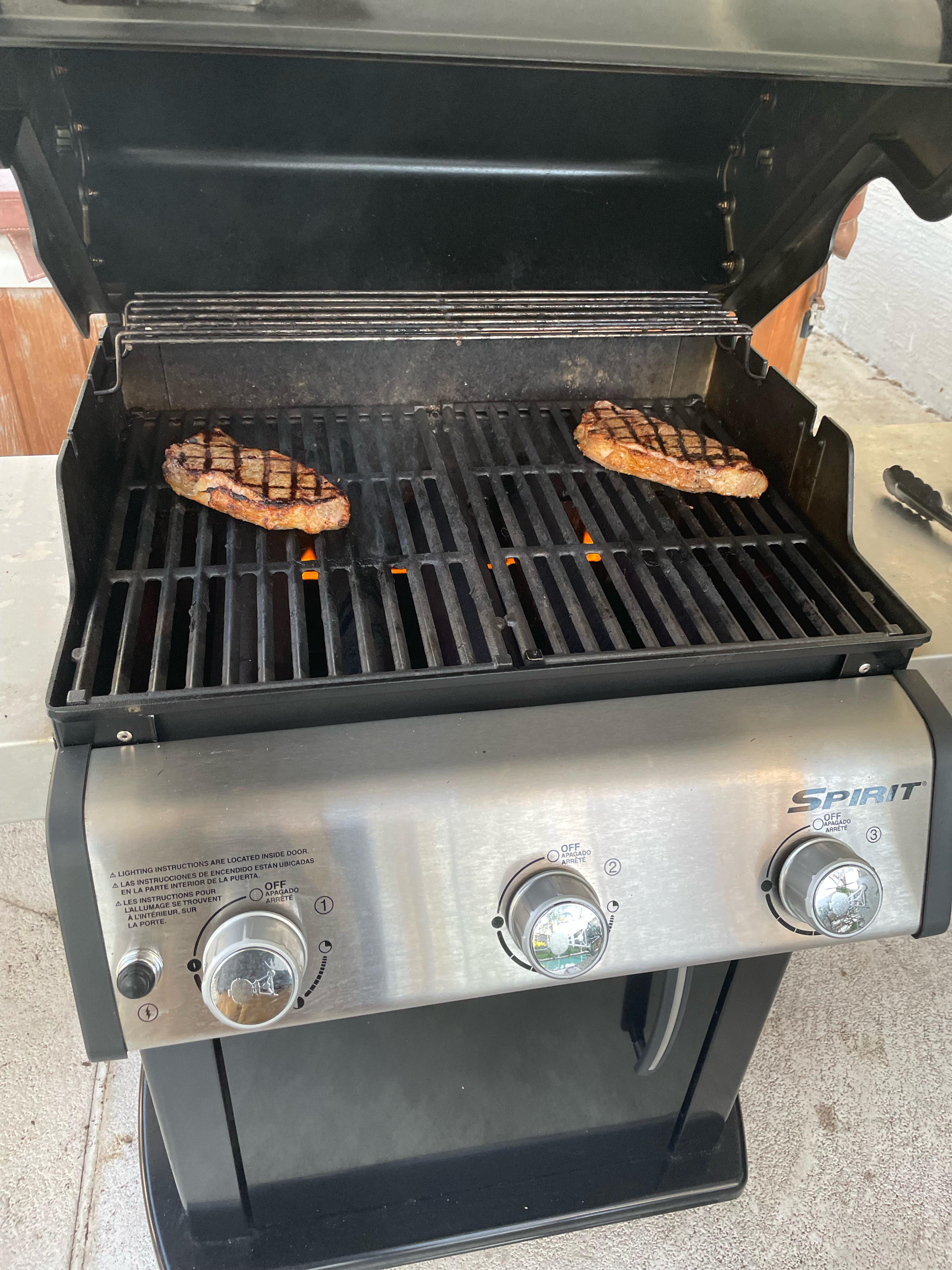 Thanks to y’all I stopped buying throwaway grills r/grilling