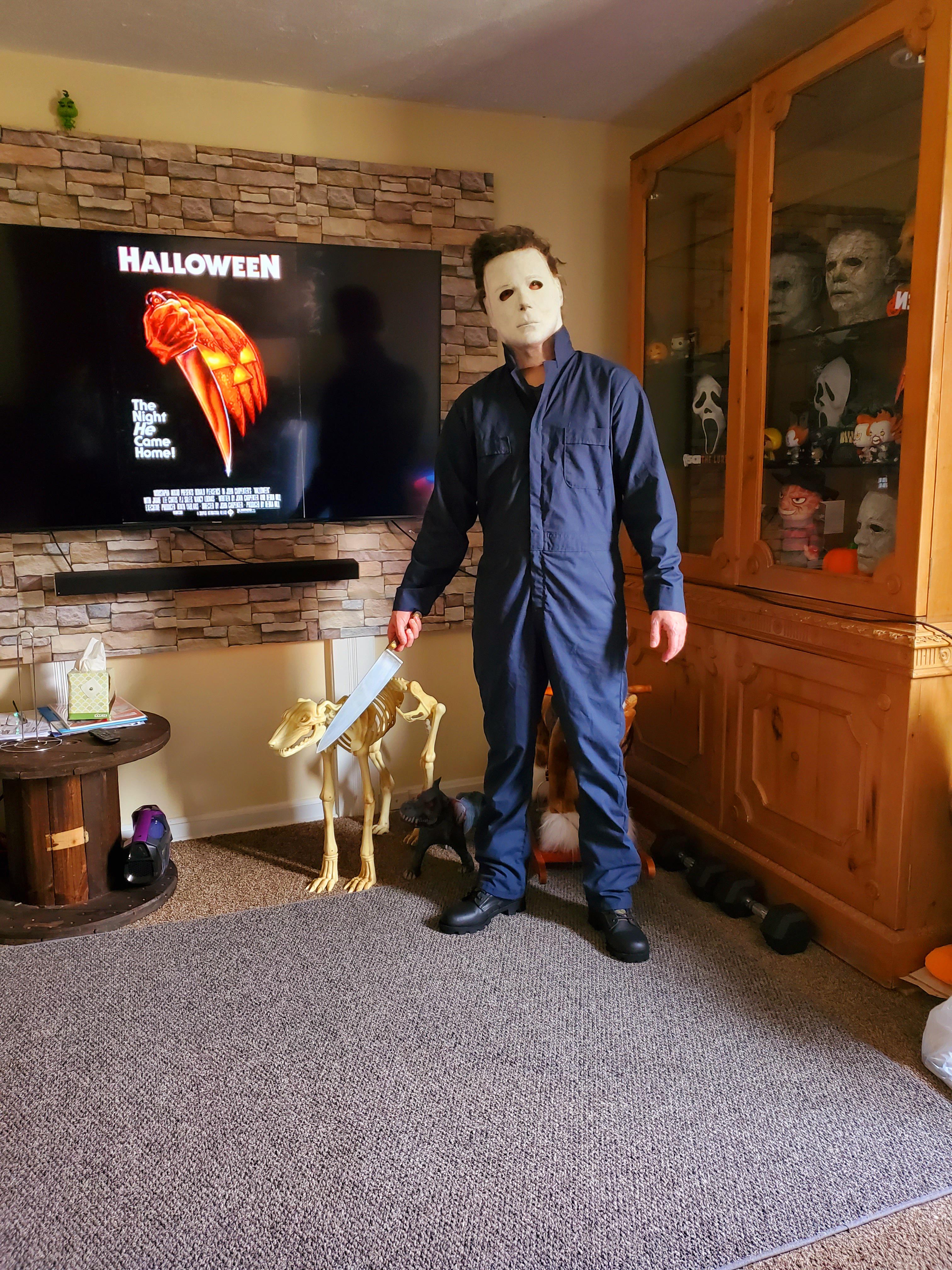 Got my Jungle boots. H1 Michael Myers is complete. r/Halloweenmovies