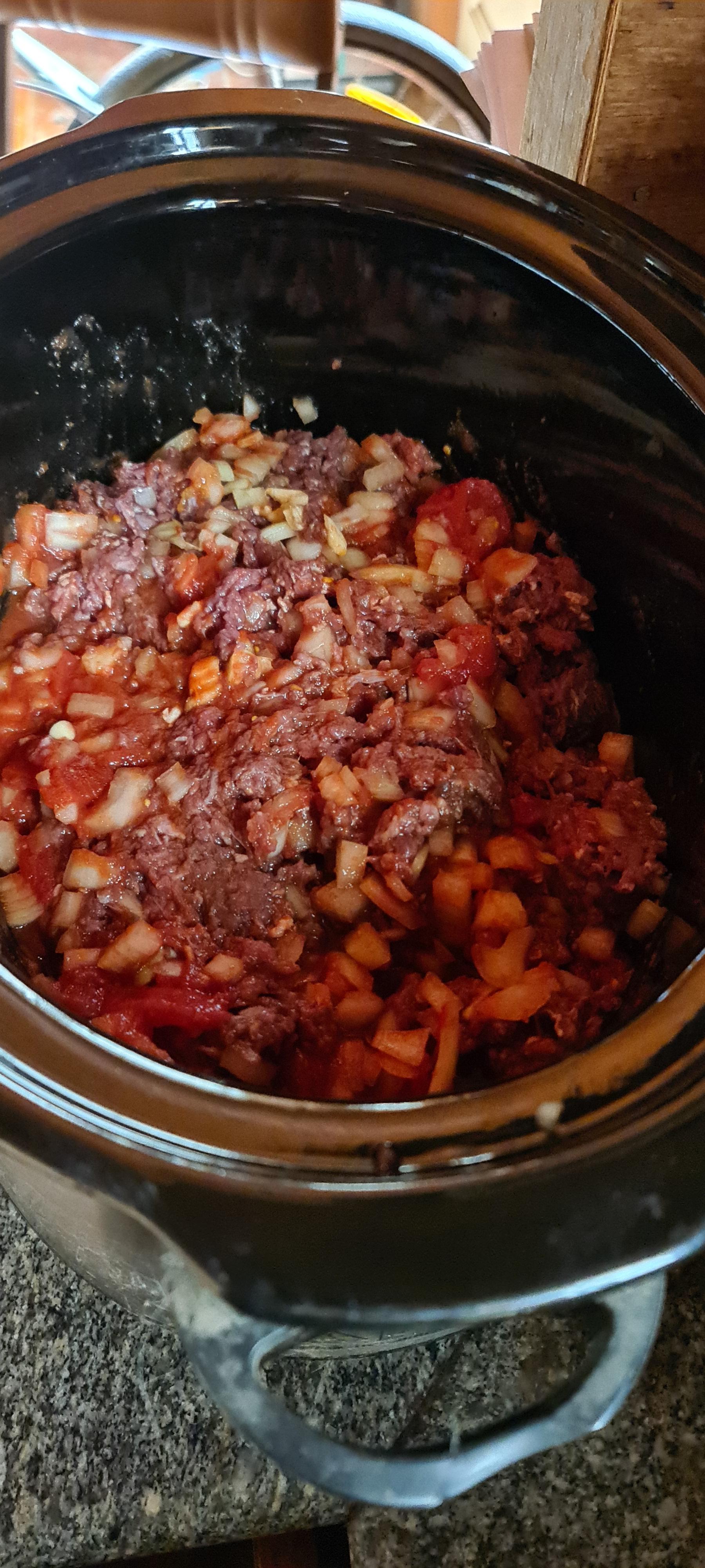 Low and slow kangaroo mince stew is on it's journey to tasty town. r