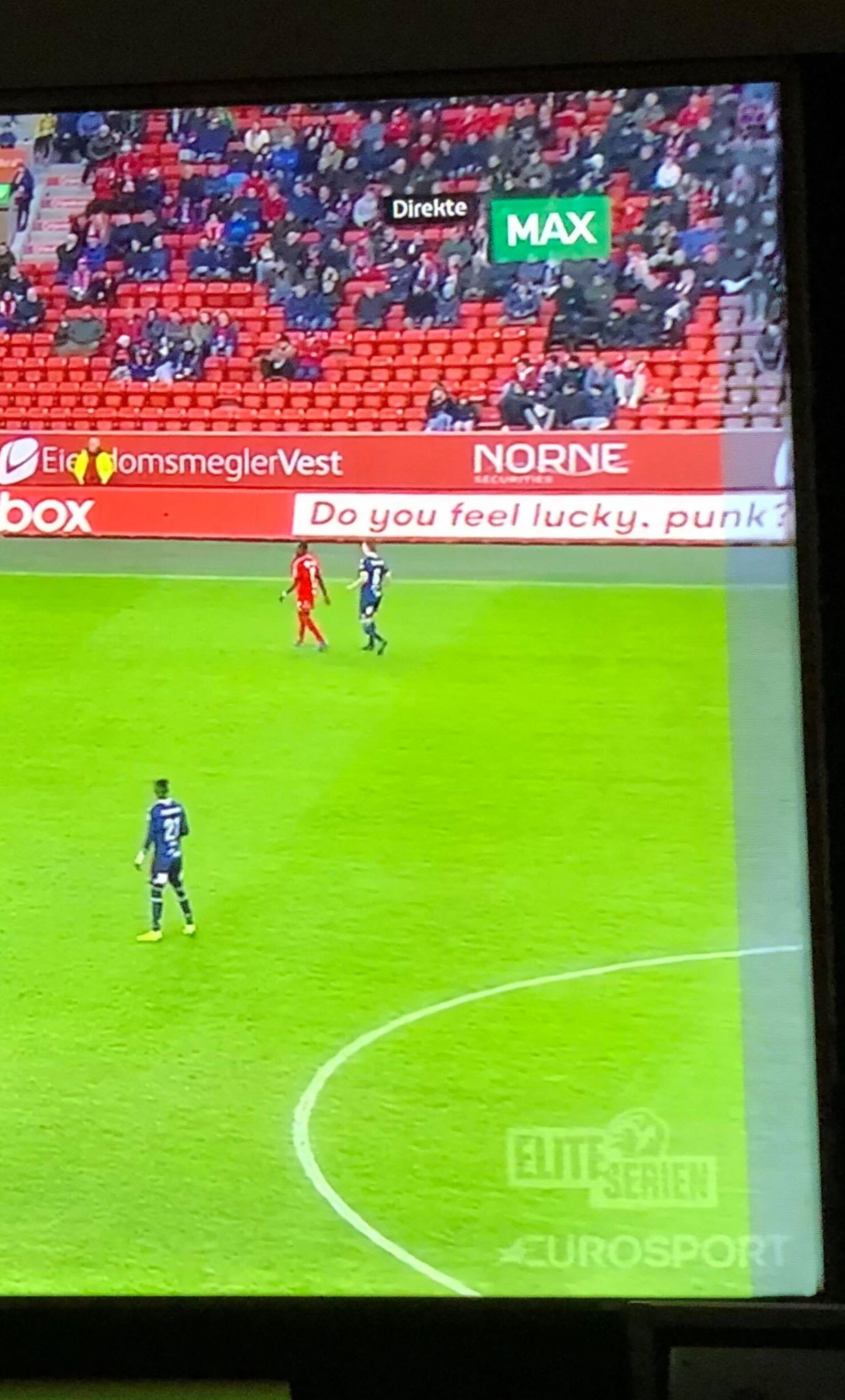 Samsung UE55D8000 Gray bars on both sides r/hometheater