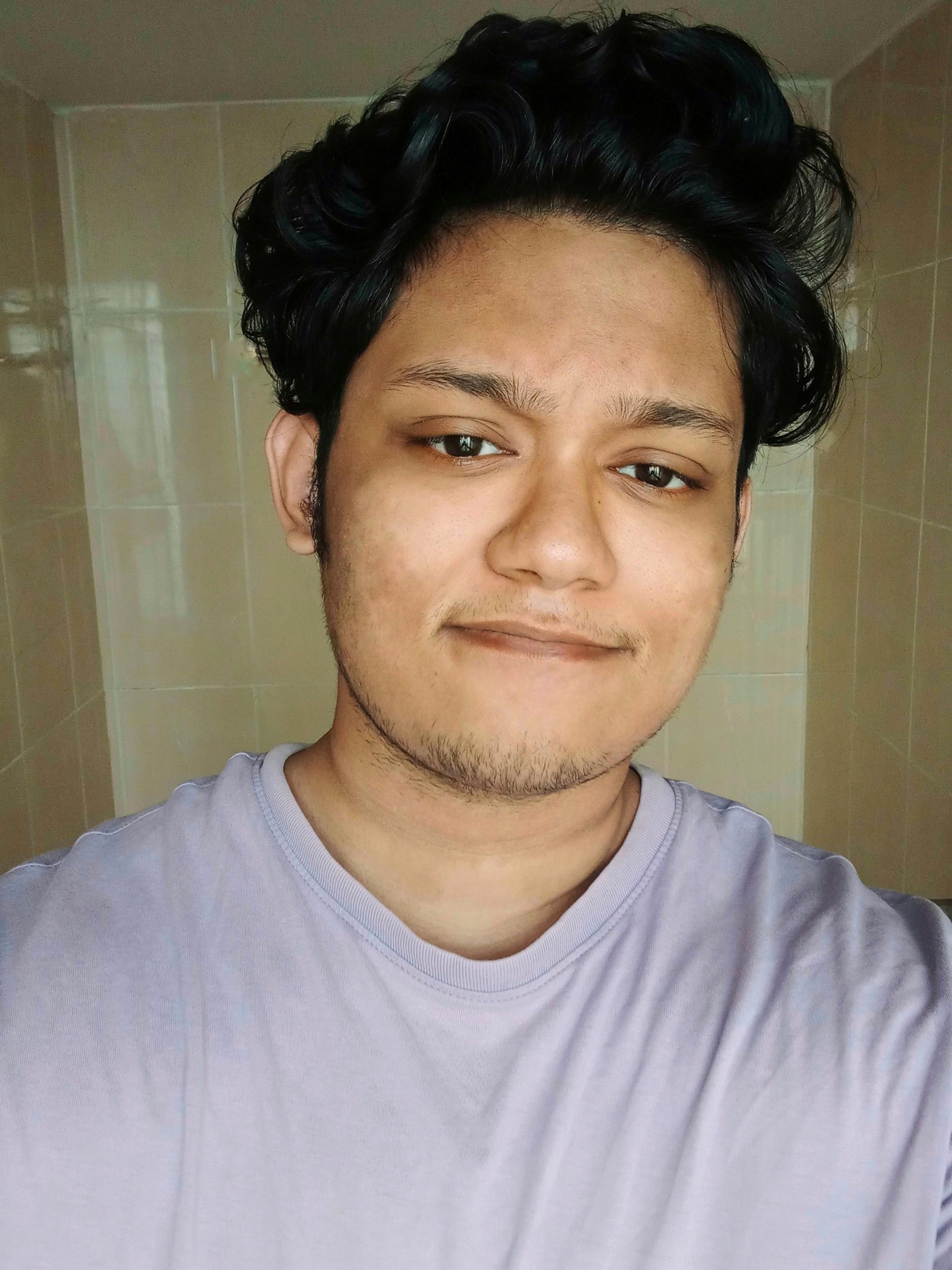 Can you guys suggest what type of frame would suit me best. TIA r/glasses