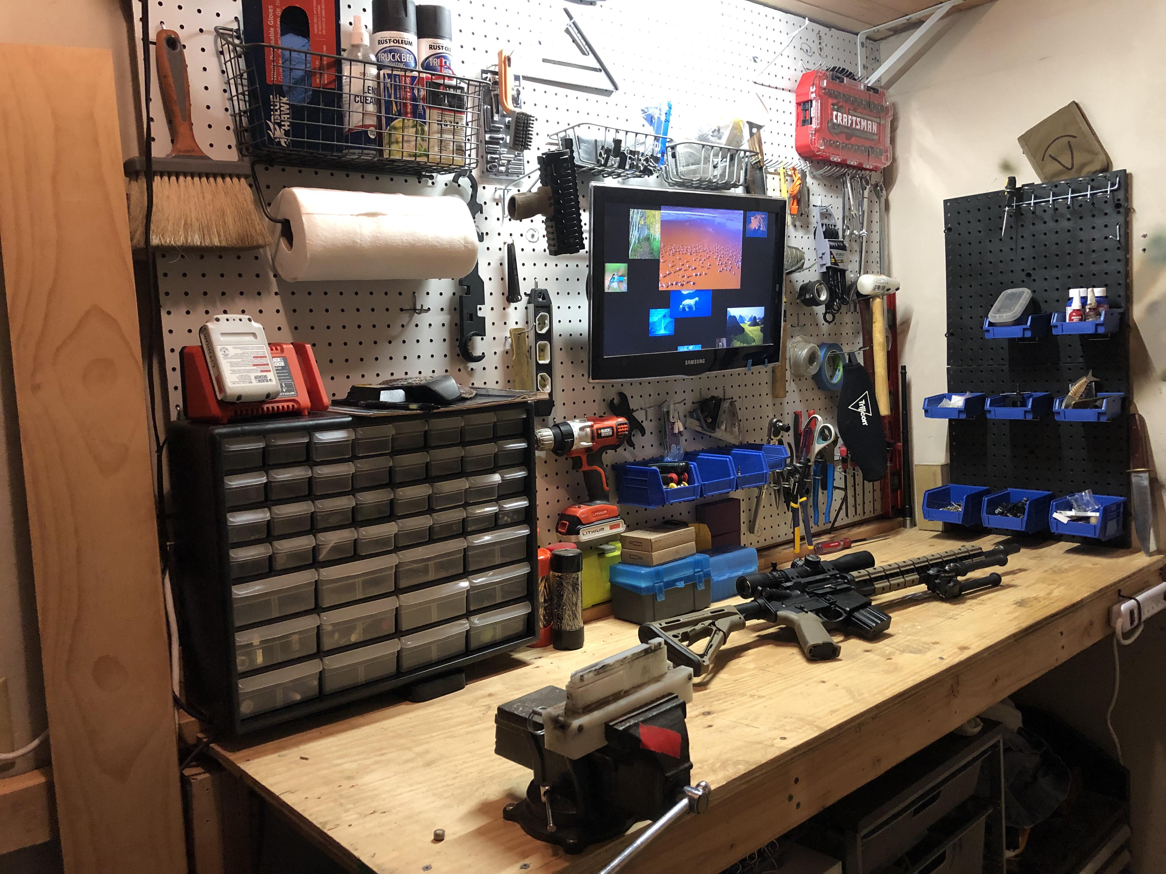 Decided to dismantle my workbench and mount it to the wall. Built in