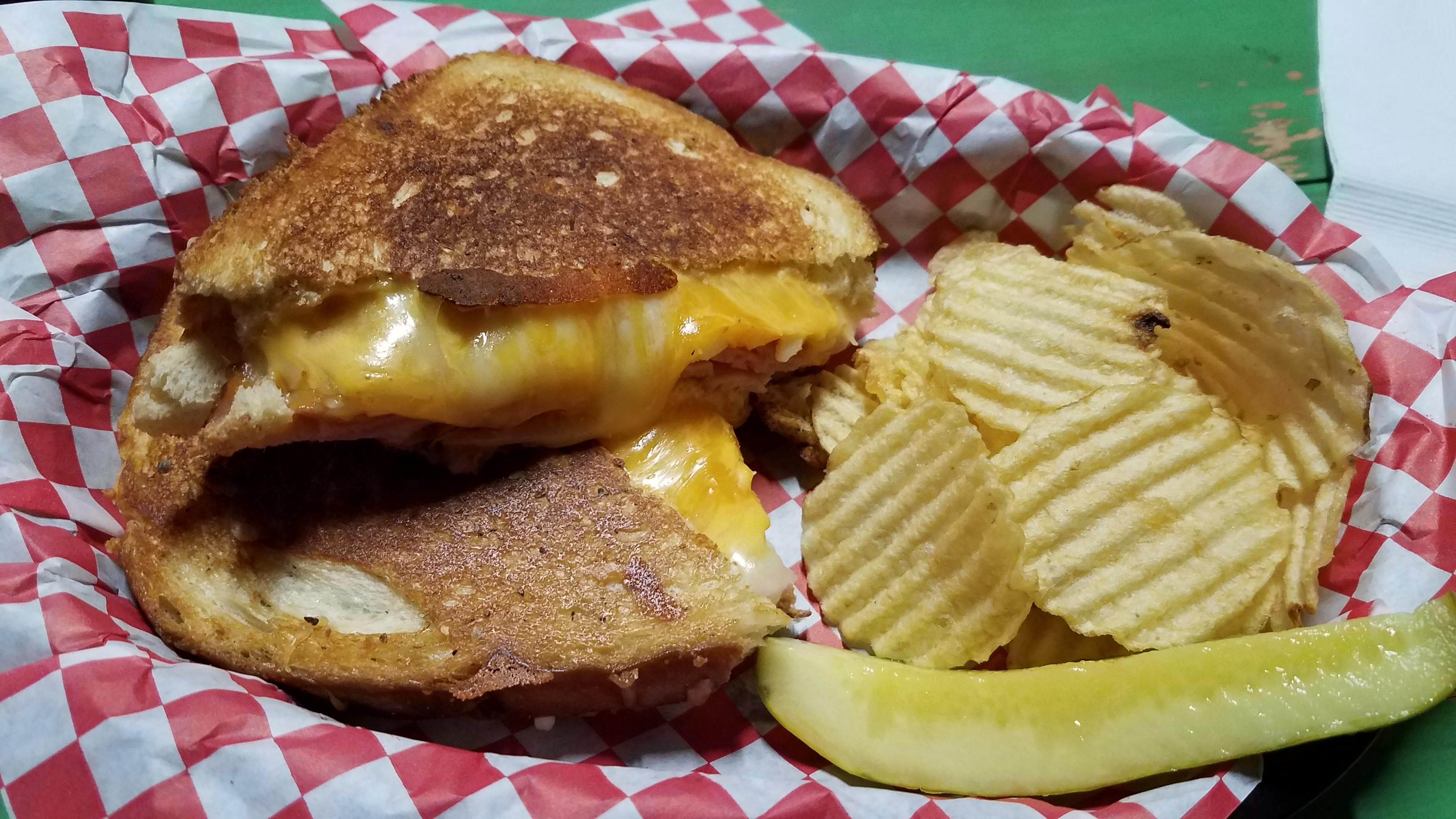 American provelone gouda cheddar mozzarella. Called The OoeyGooey. Ate