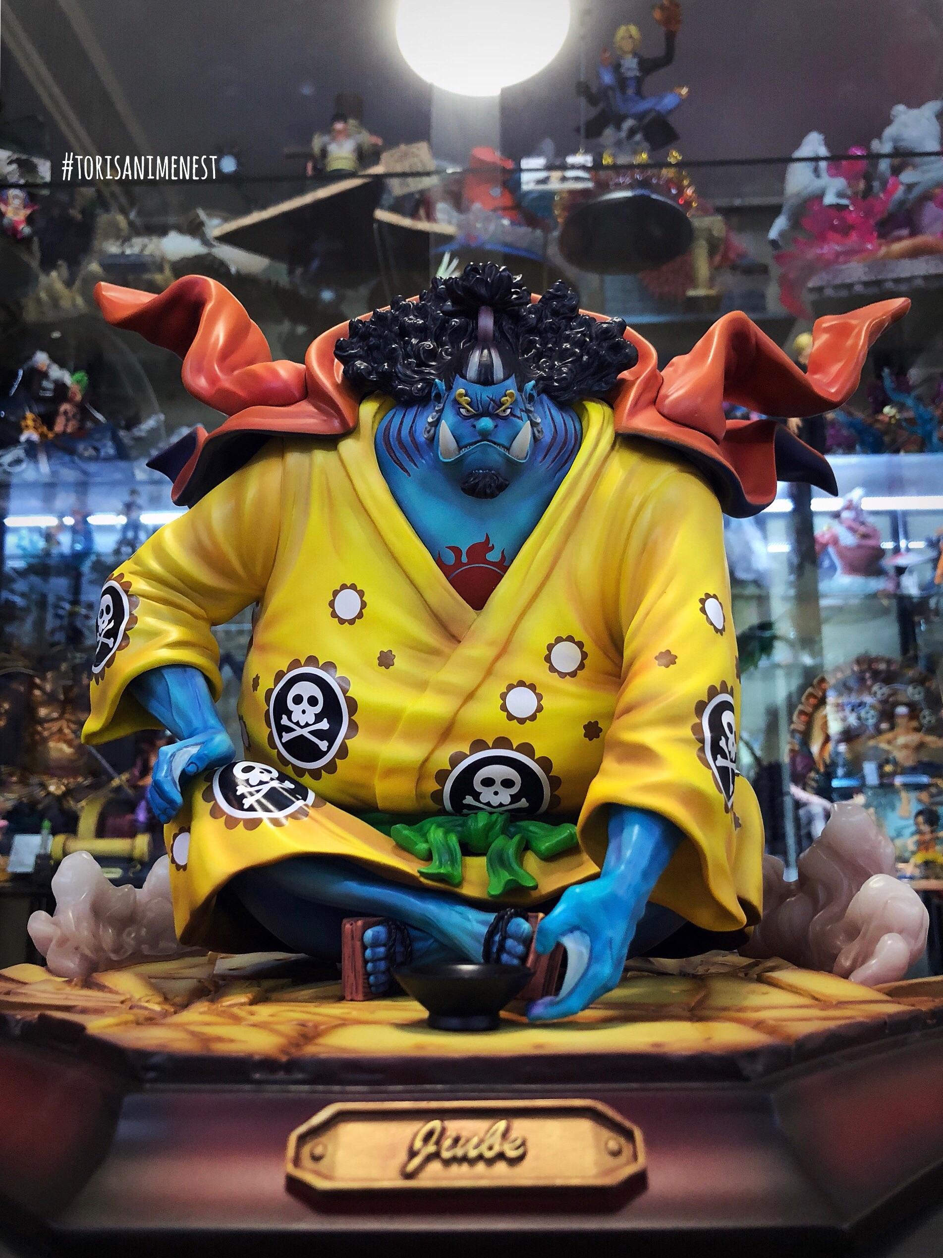 Custom Jinbei statue r/OnePiece