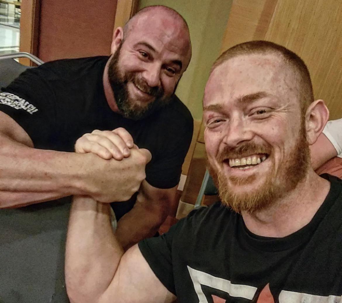 Dave chaffee has some insane hand Look how wide his hand is