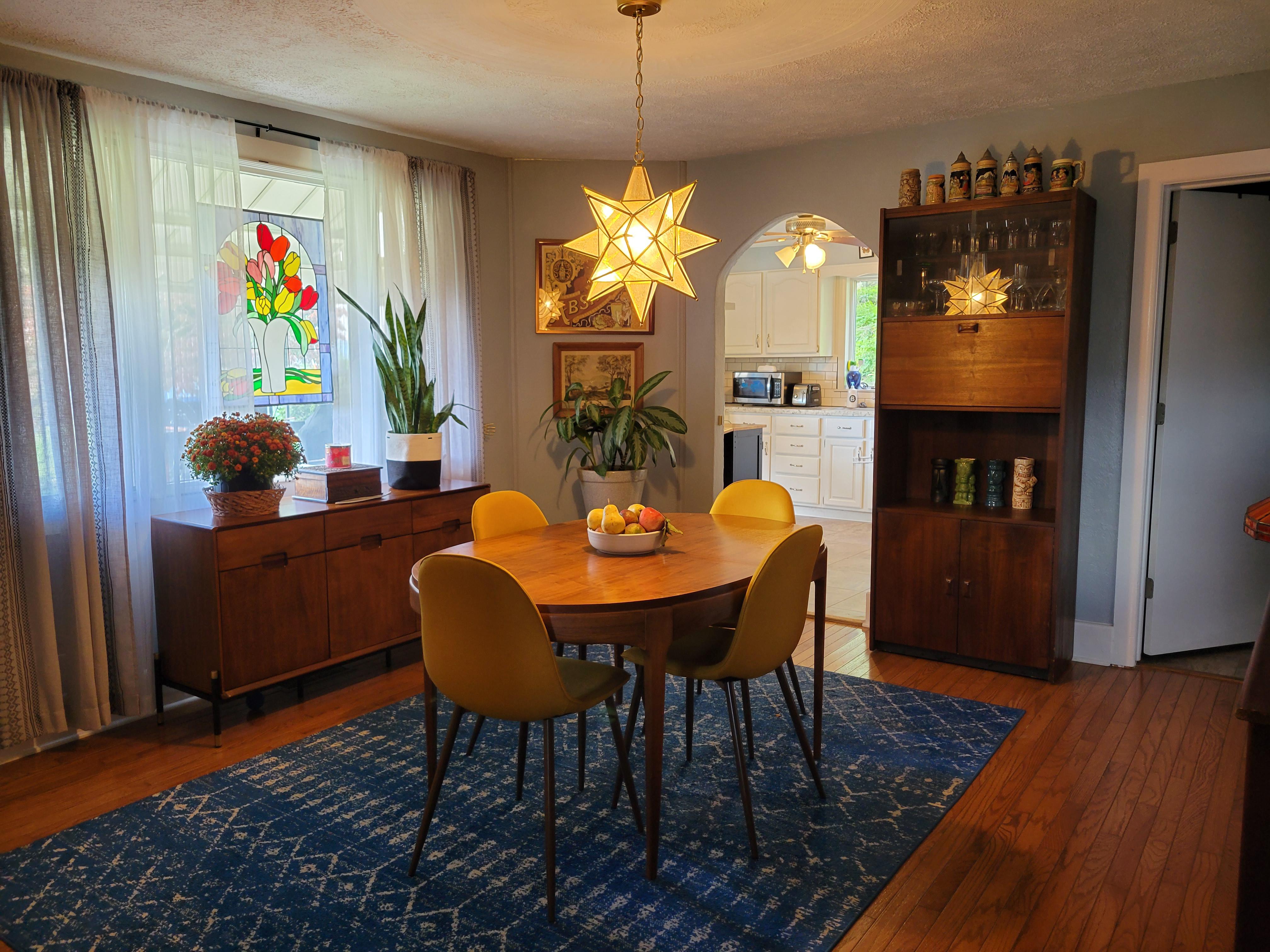 My MCM inspired dining room with some eclectic touches r/Mid_Century