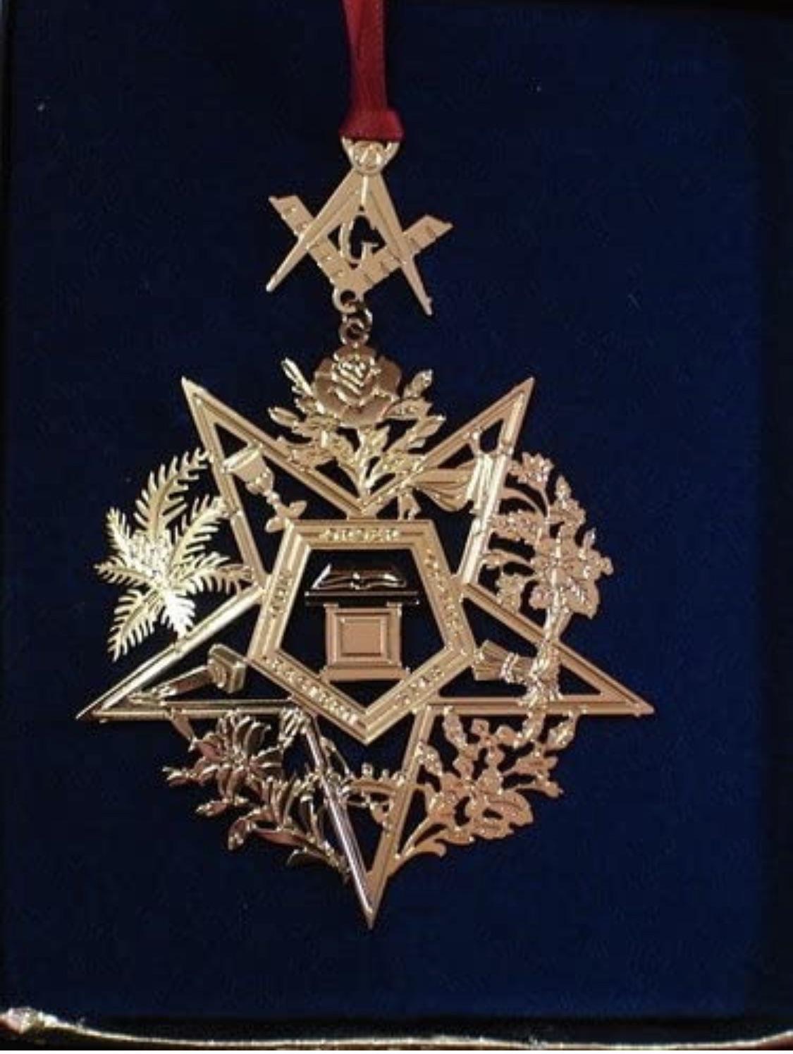 A question for spanishspeaking masons (I am not a mason) freemasonry