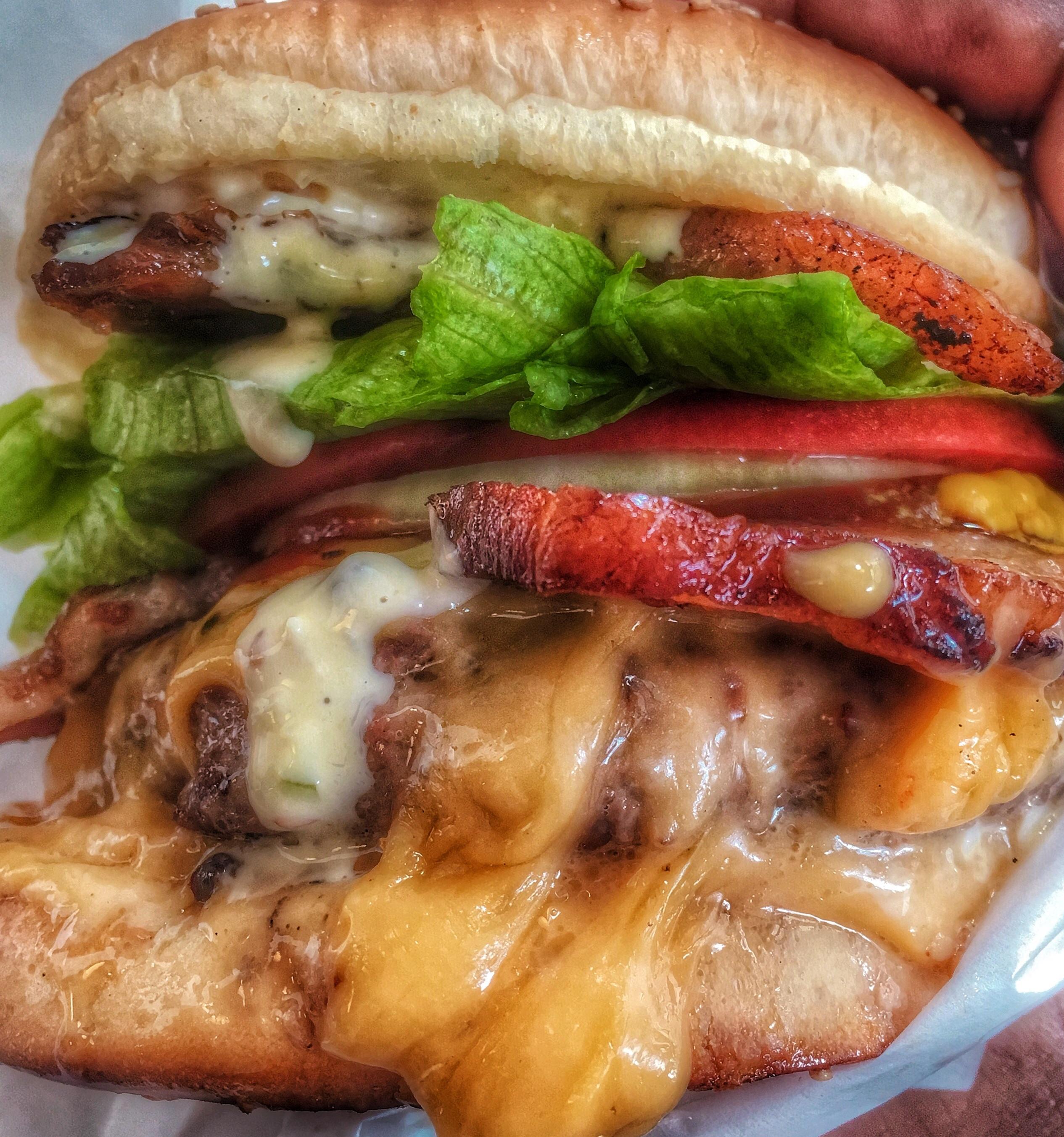 Smoked Bacon Double Cheeseburger r/BBQ