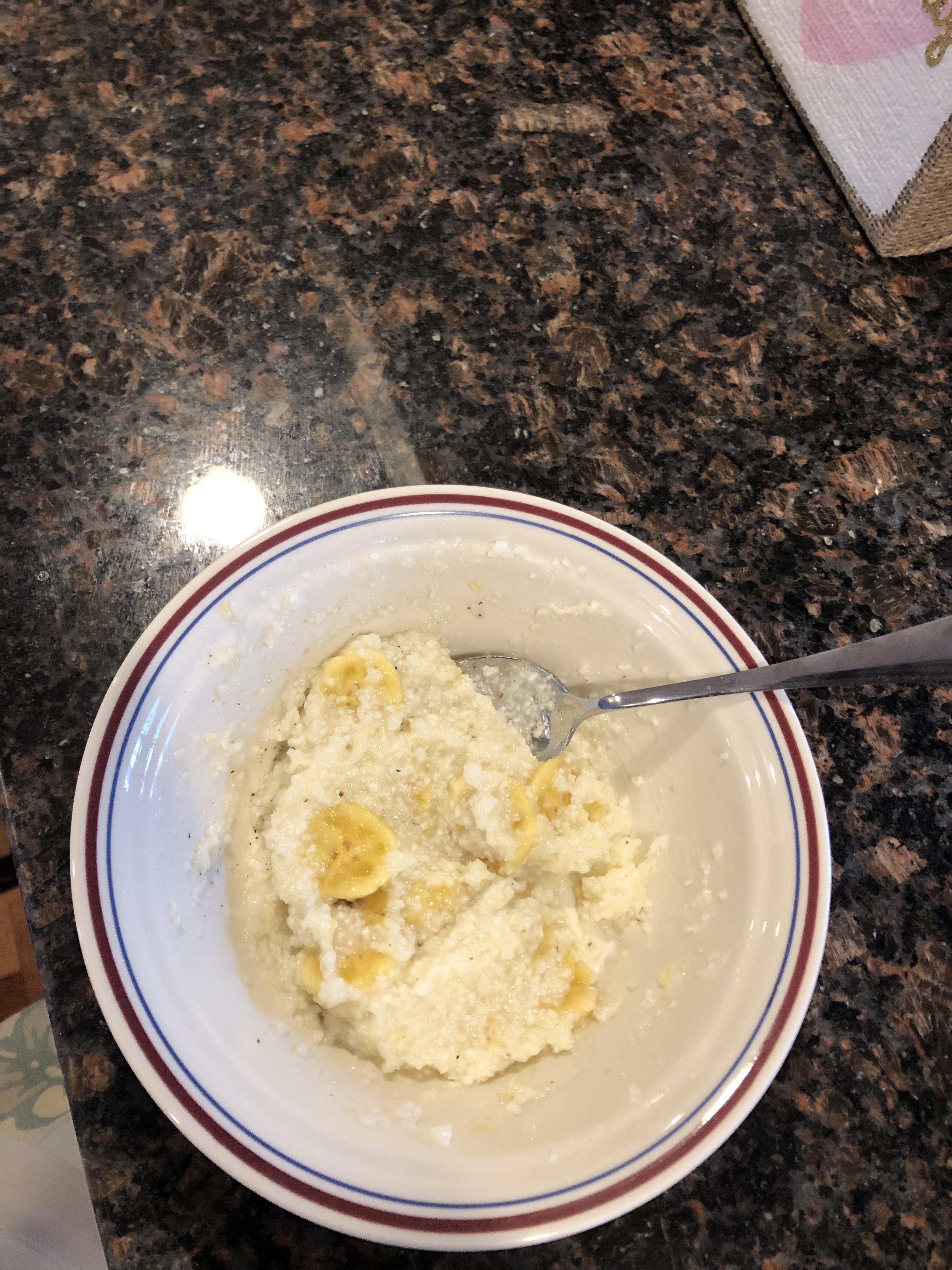 28g Quaker grits and 1/4 a banana makes a perfect snack to
