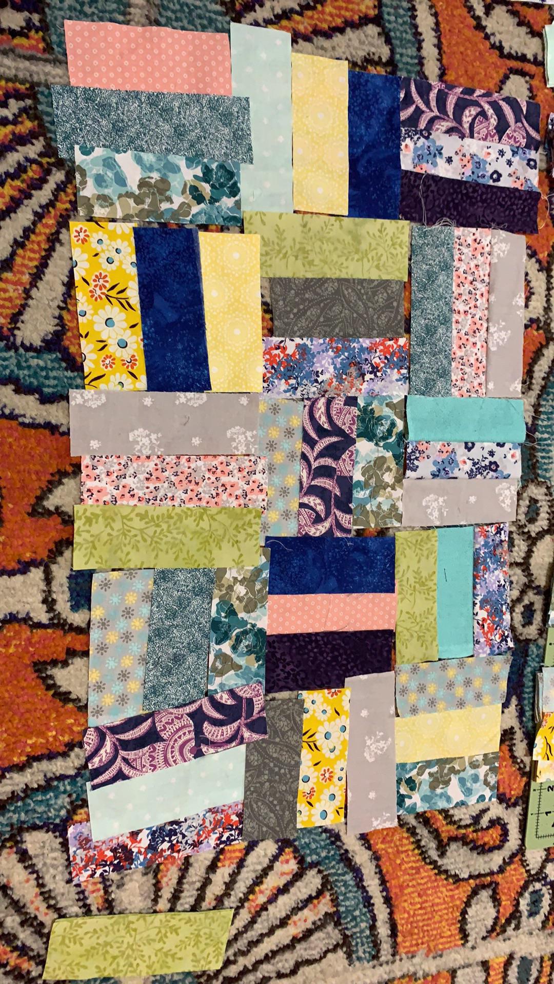 I hate how this quilt is turning out! I am completely stuck. My strips