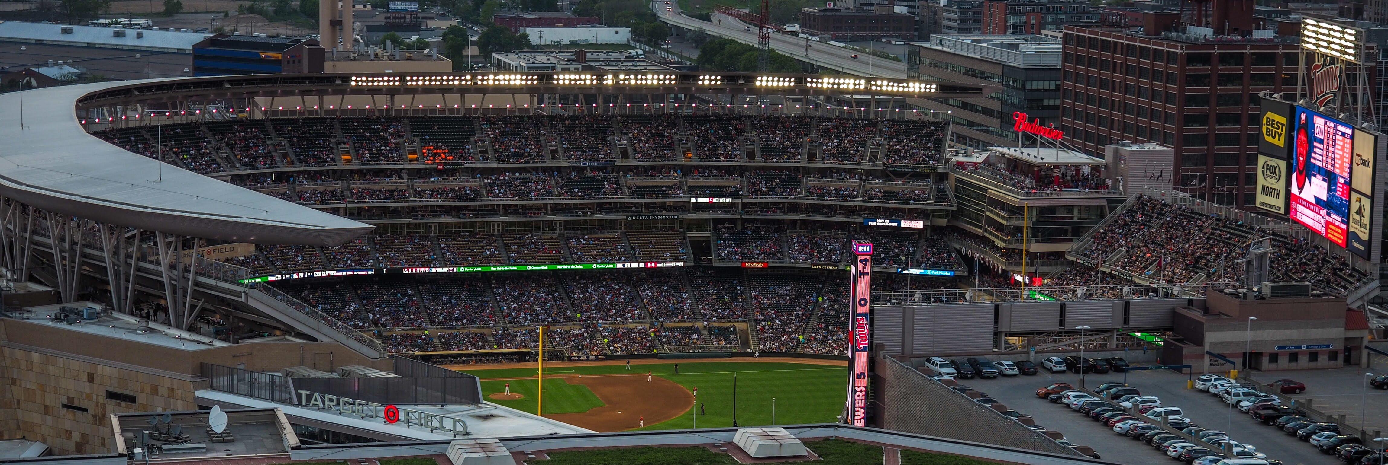 Ariel Photo of the Twins Stadium Mid Game r/Minneapolis