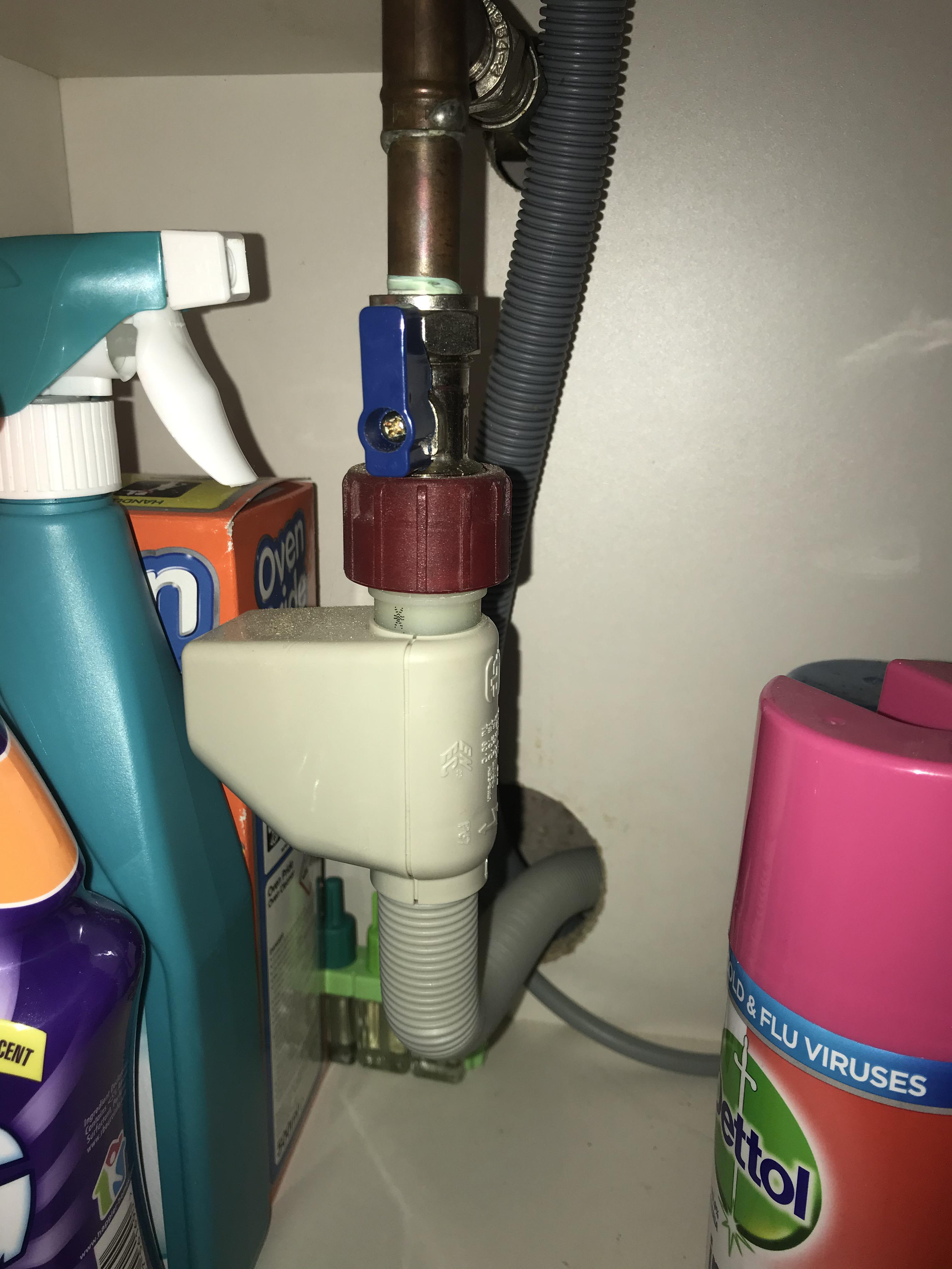 What’s this underneath my kitchen sink please? r/Plumbing