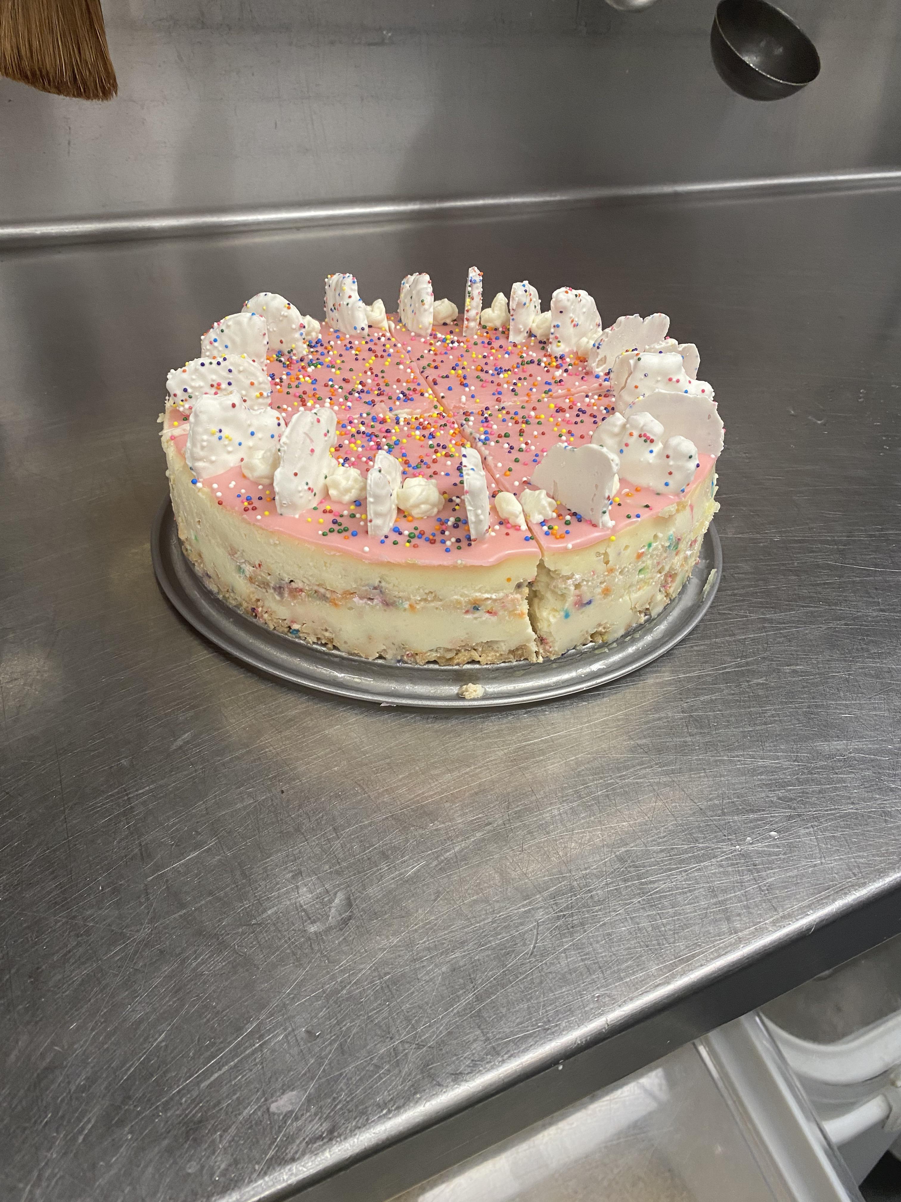Frosted Animal Cookie Cheesecake r/Baking