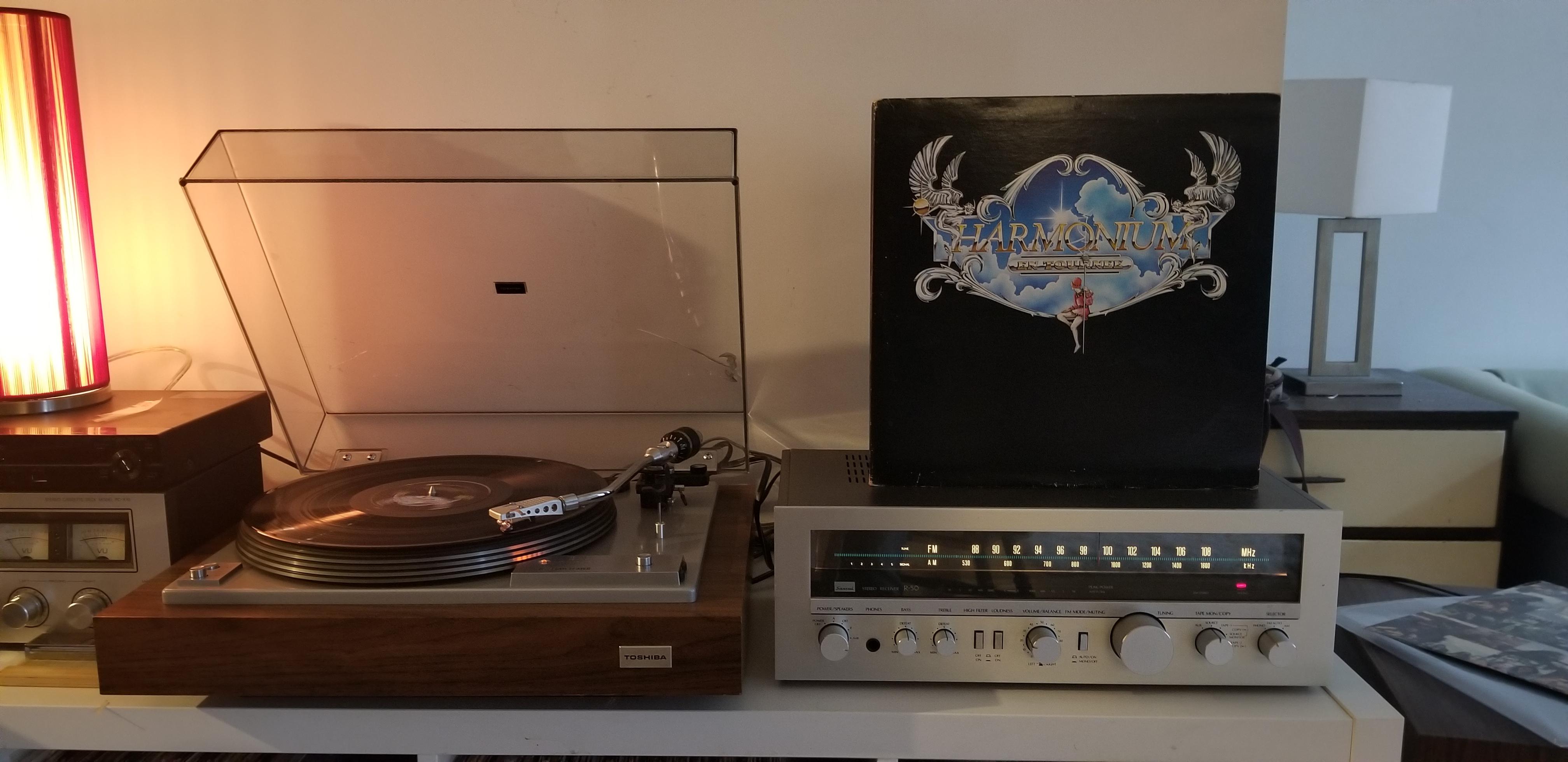 Harmonium Live recording from Vancouver in 1977 r/vinyl