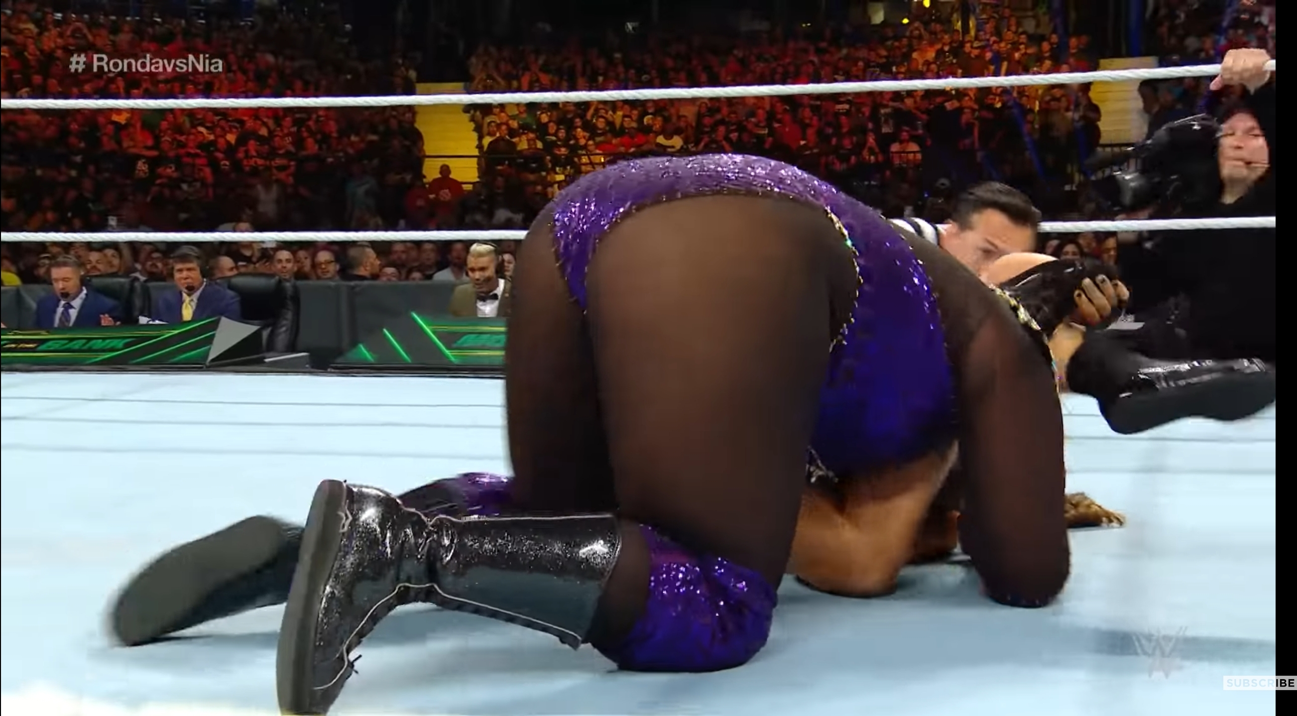 Nia Jax : u/WWE_PORN