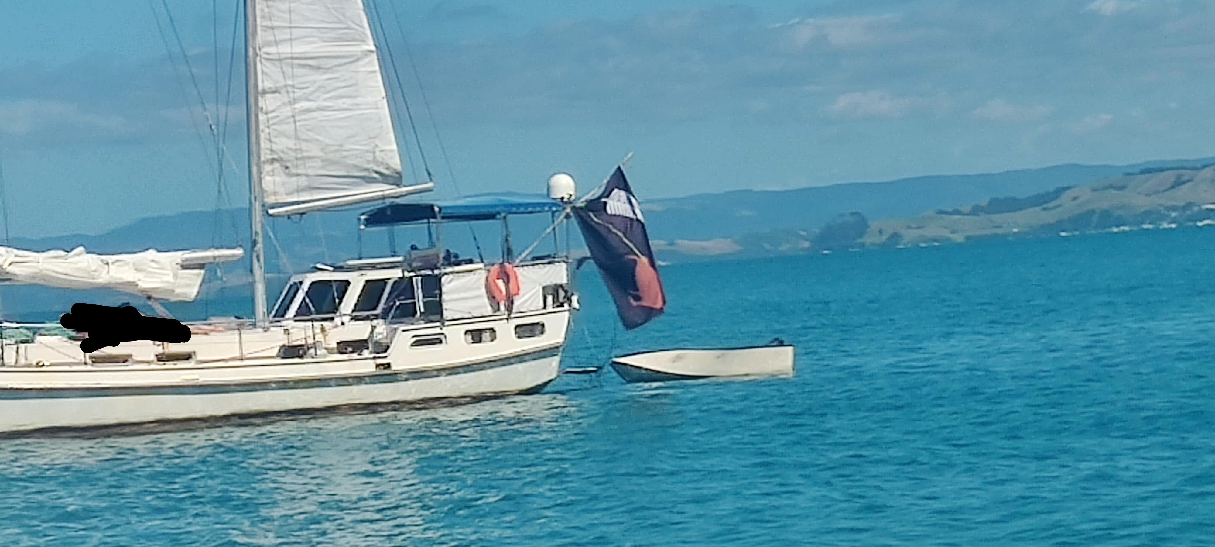These legends flying the Laser Kiwi flag out on the water today r