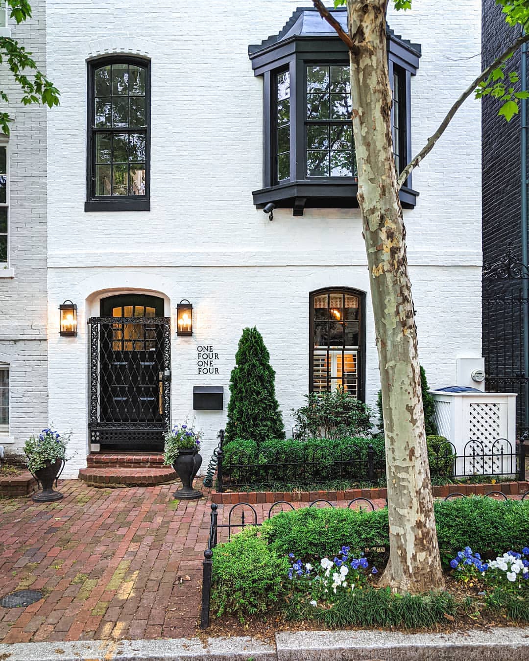 Beautifull houses in Washington DC (1080x1350) ArchitecturePorn
