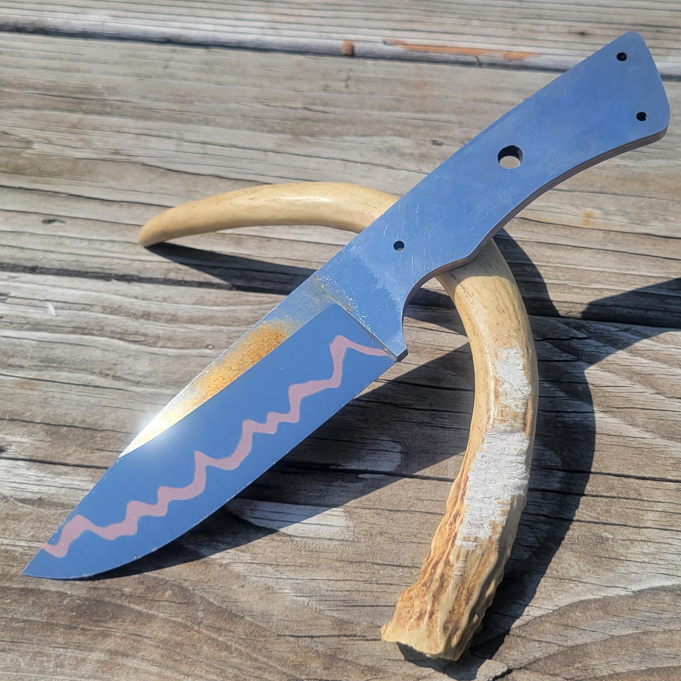 Decided to try a copper sanmai blade r/knifemaking