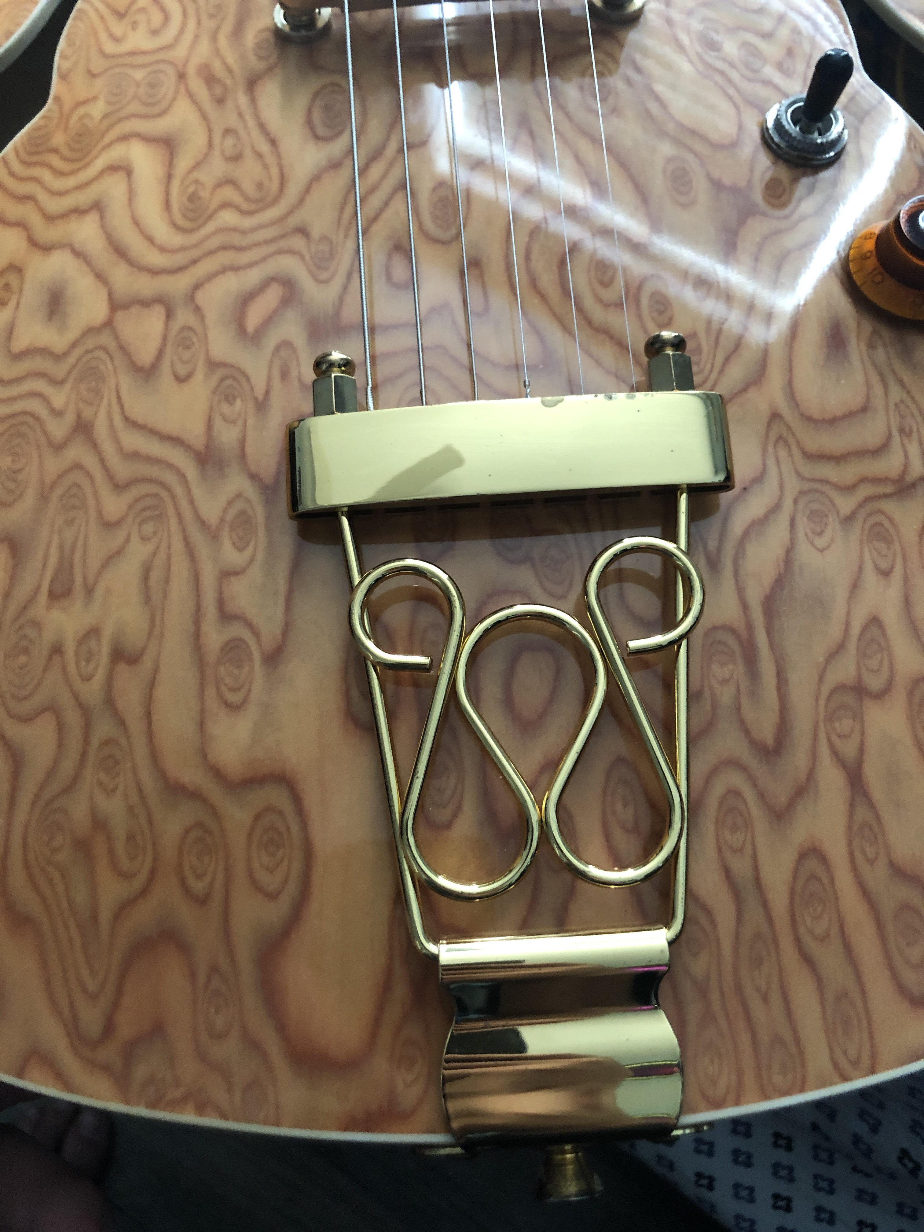 What is this type of “string holder” called and what is the actual name