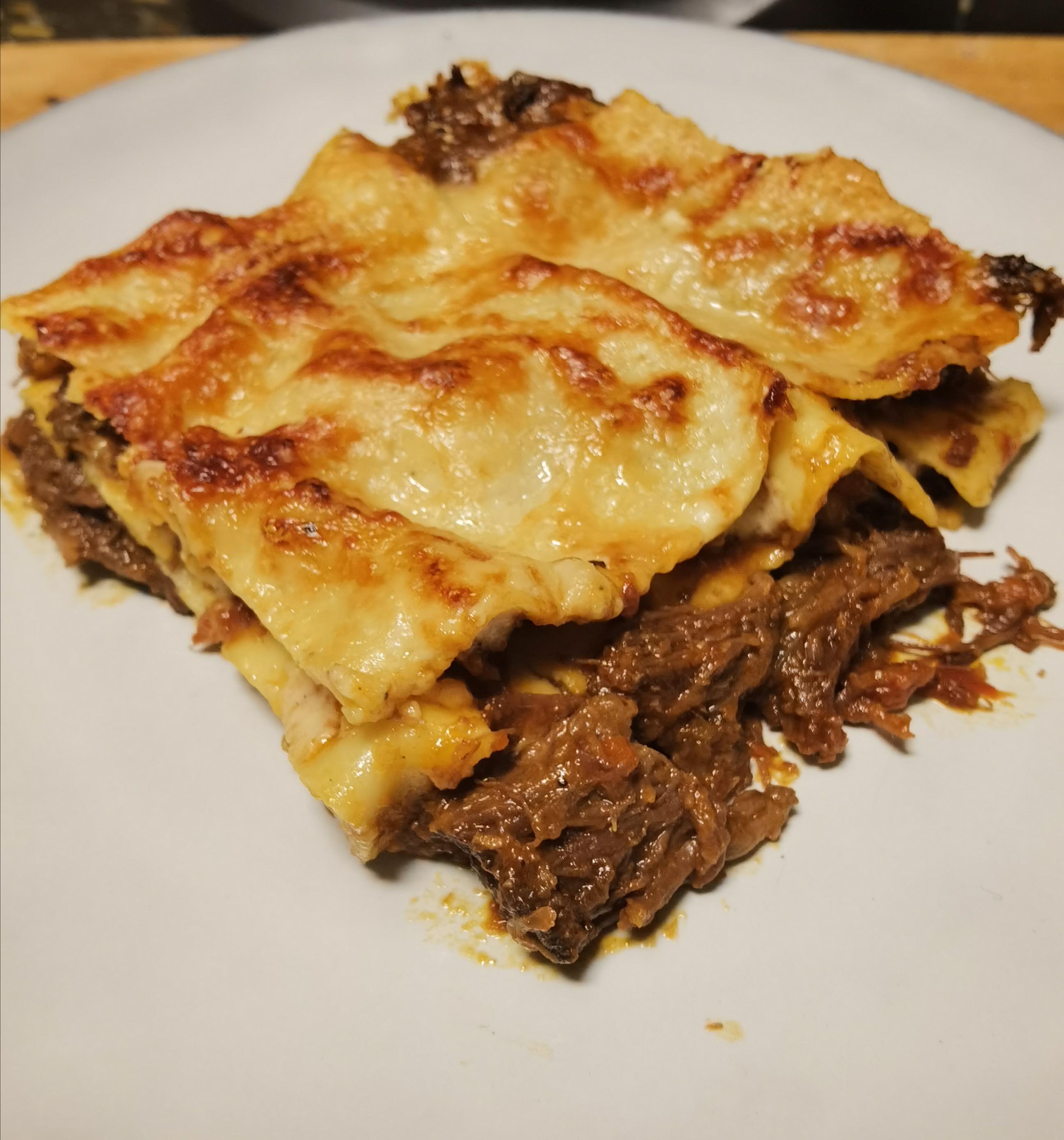 Homemade lasagna with beef cheek ragu r/pasta