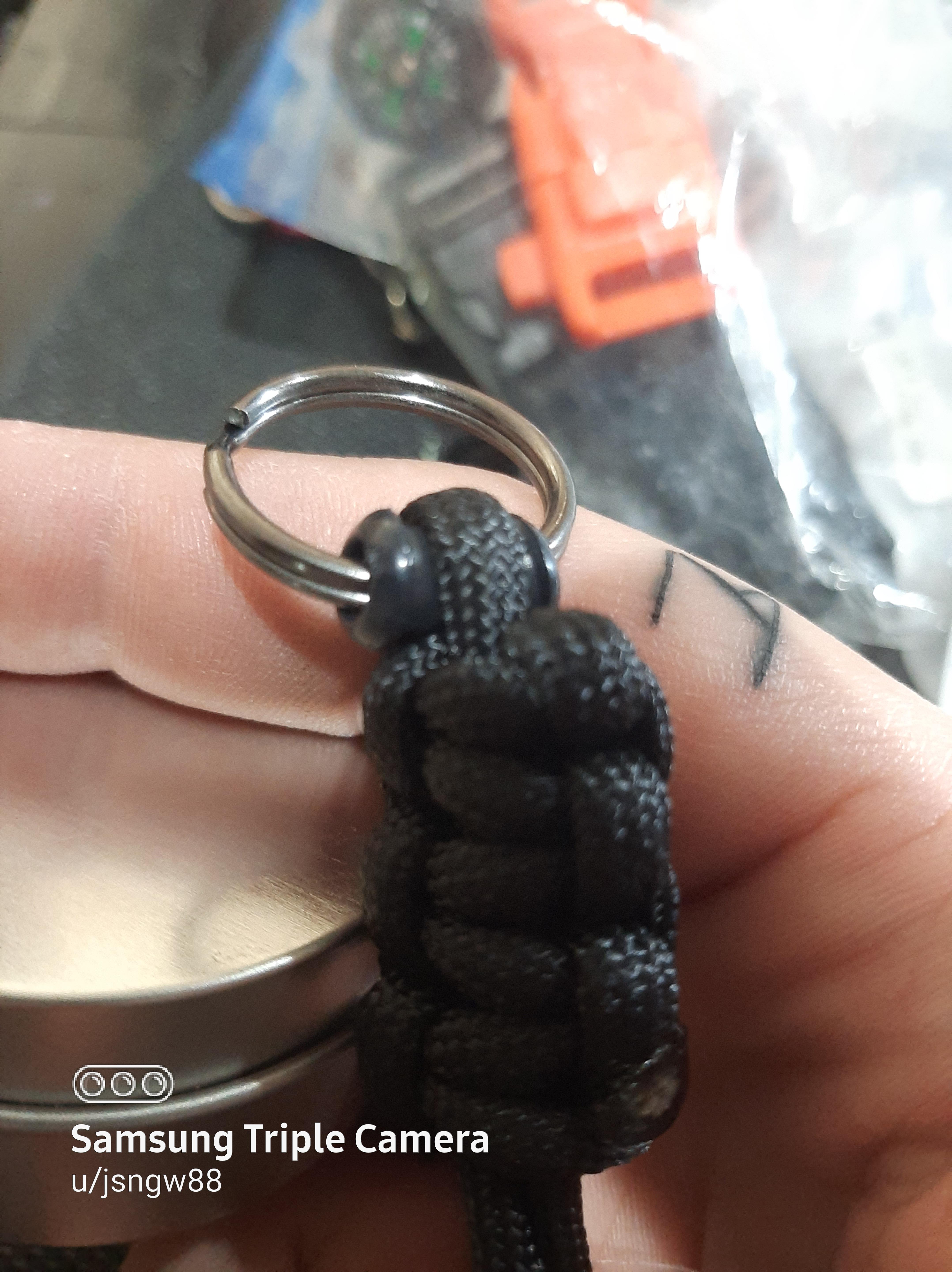 Keyring hack r/paracord