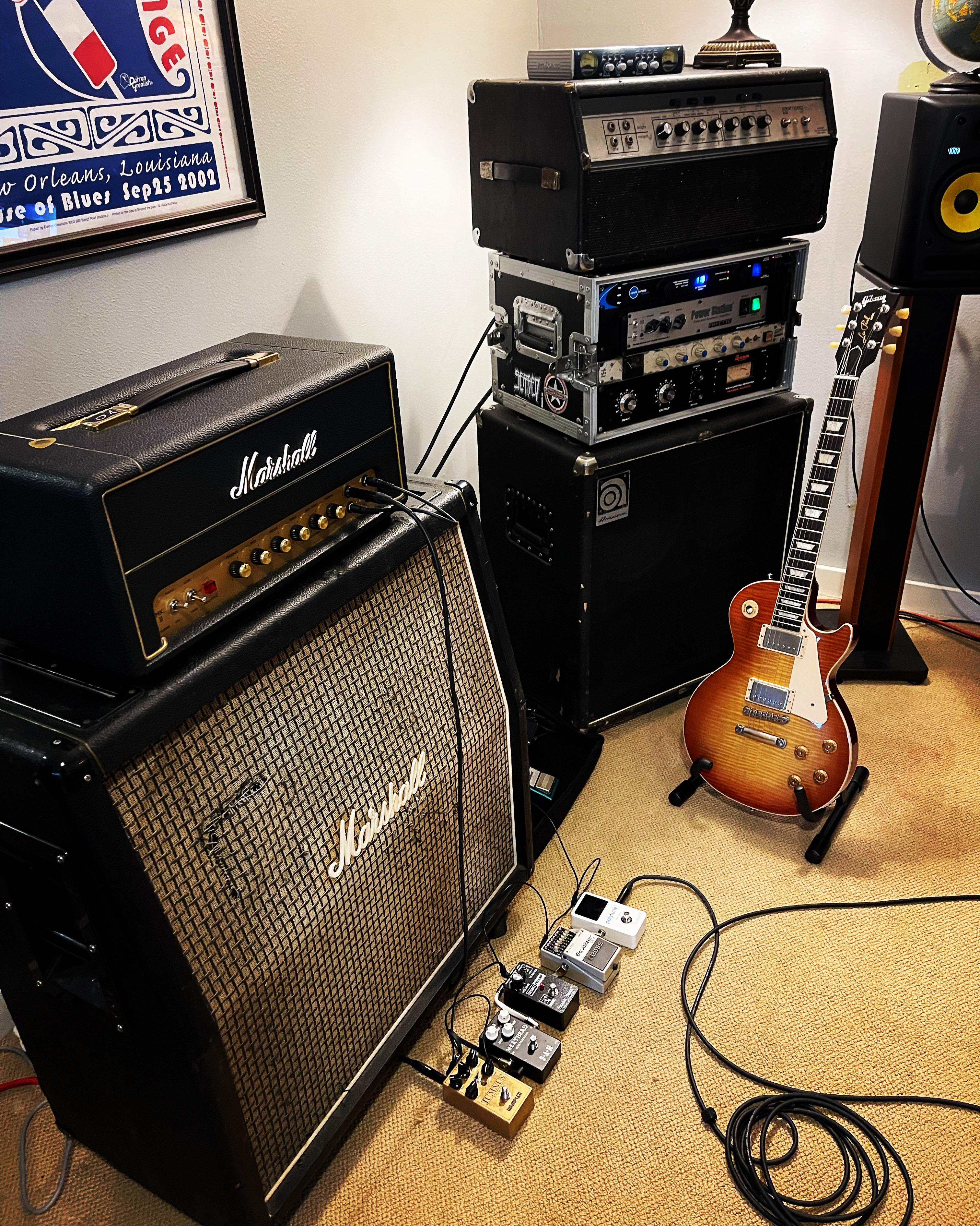 Testing out some tones on my new Marshall SV20 today. As a 60s Plexi