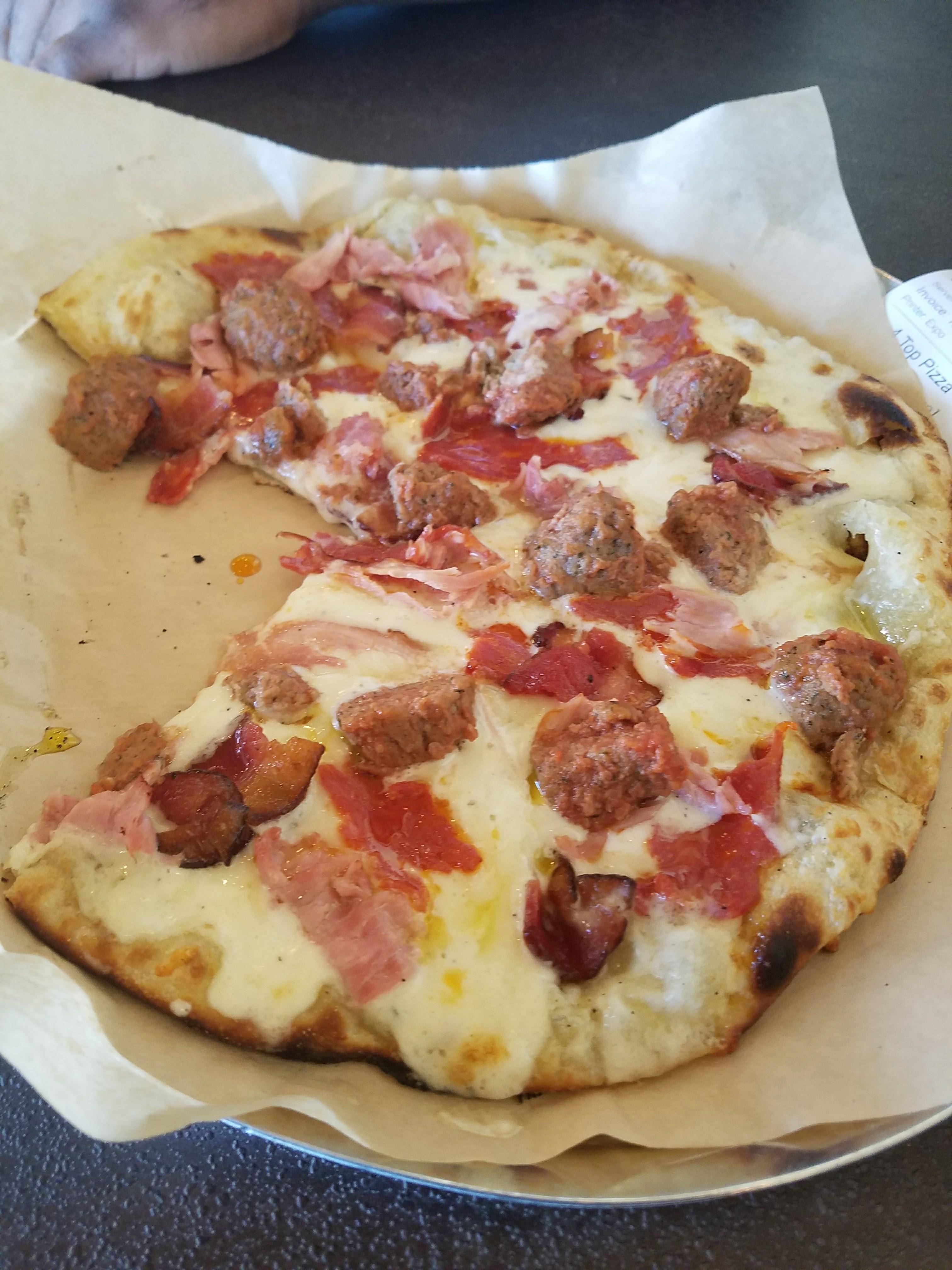 Pizza Snob at Denton Square! Smoked Provolone and Mozzarella with