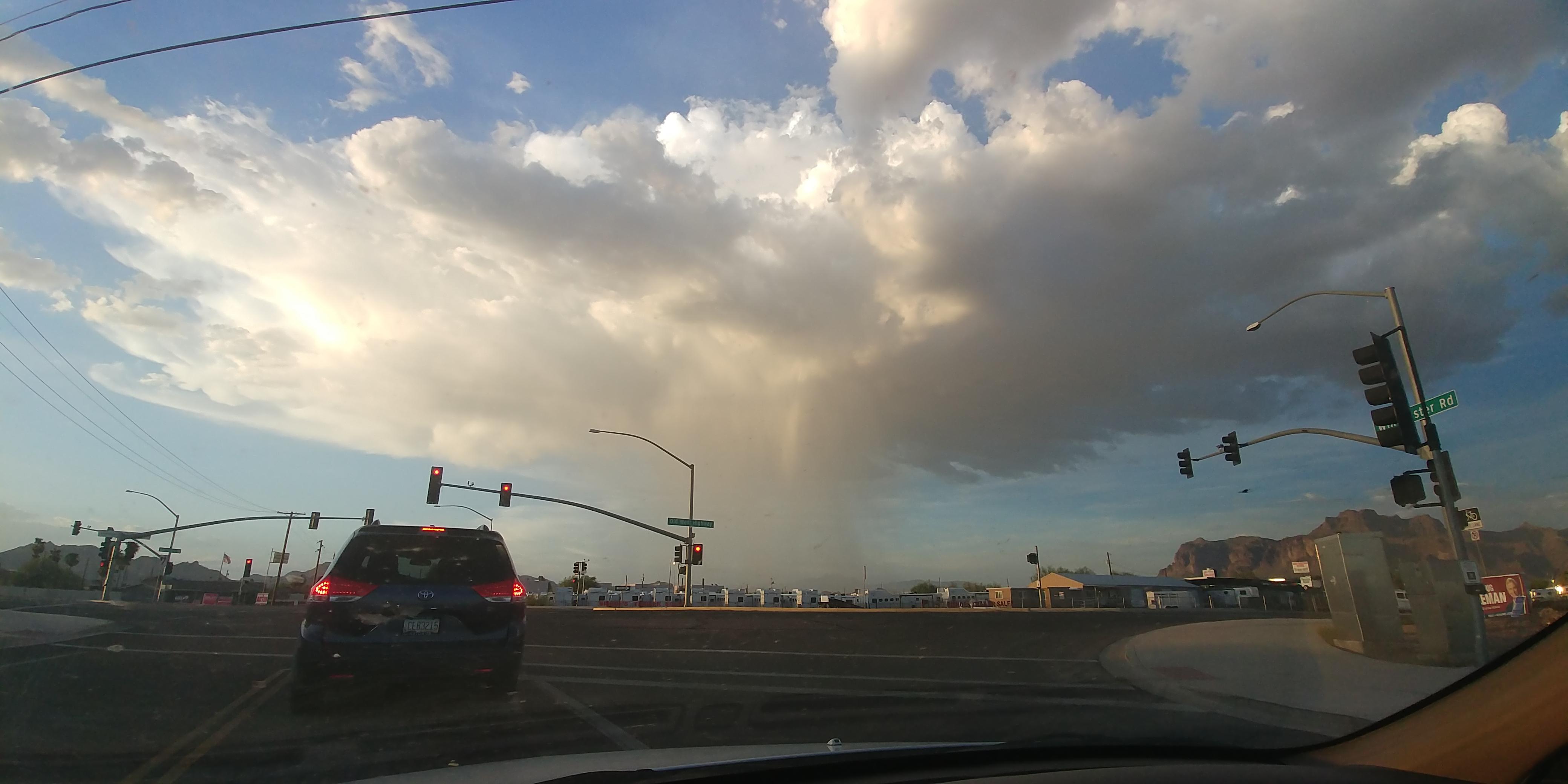 Apache Junction, Arizona r/weather
