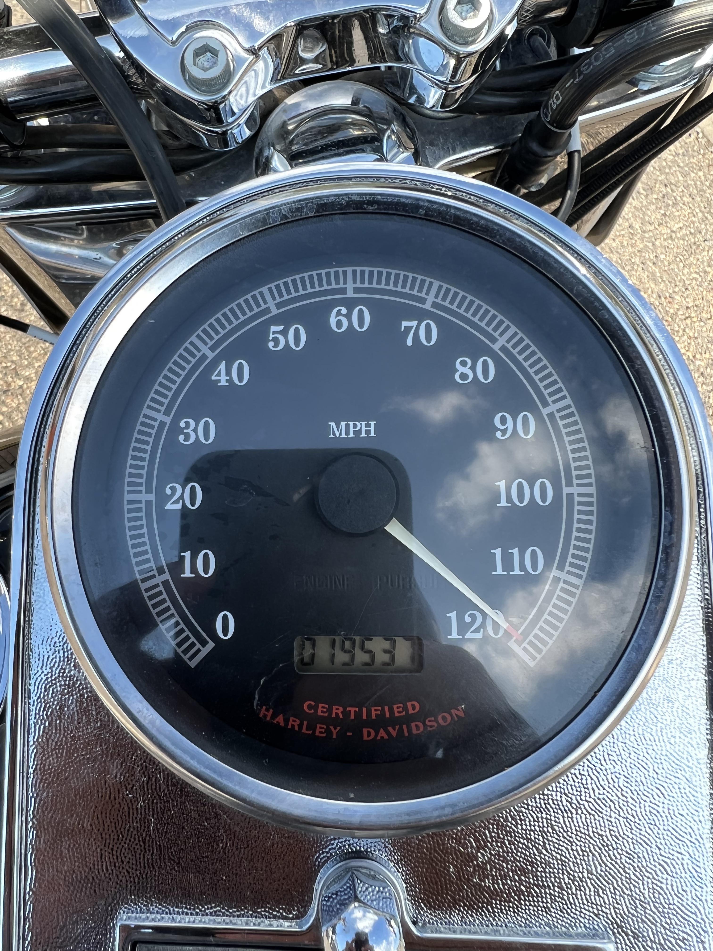 99 fatboy speedo going crazy r/Harley