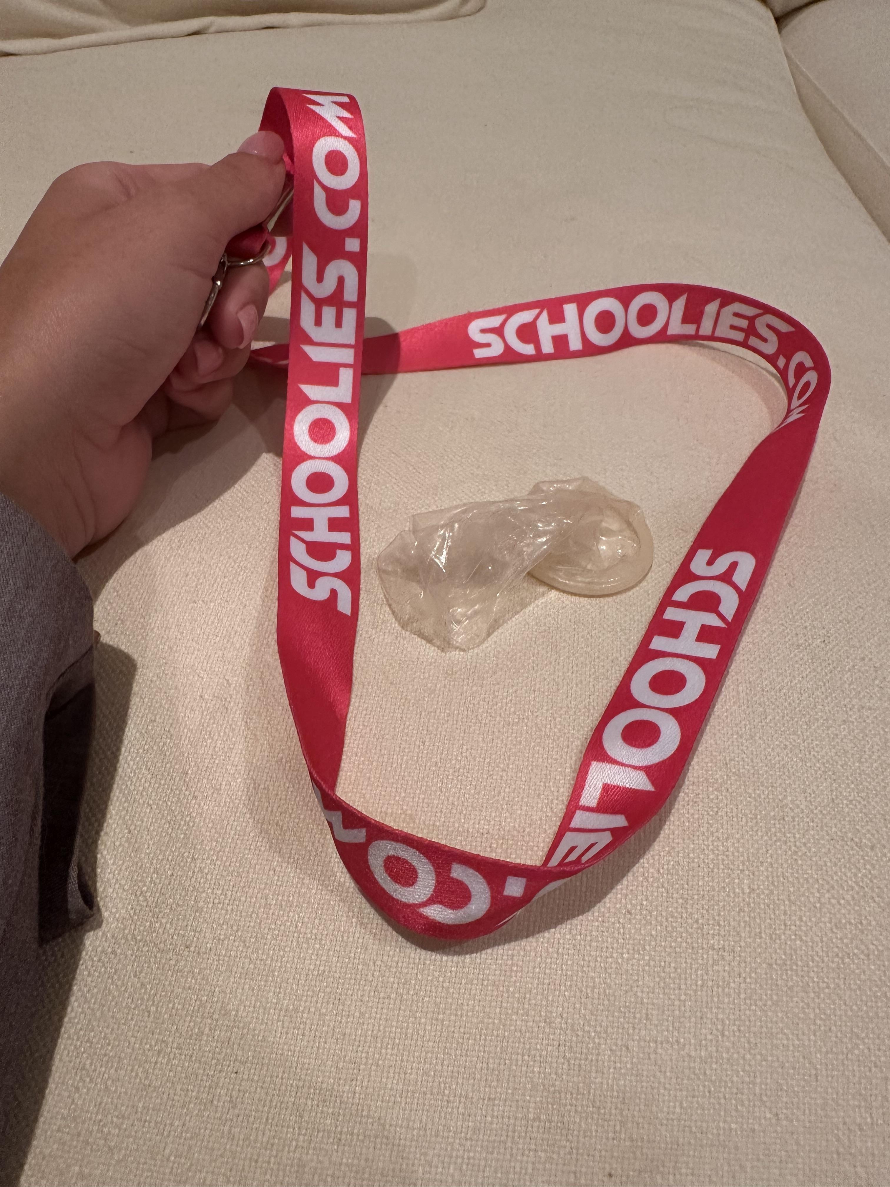 Schoolies 👀 : u/bonnieblue_xoxo