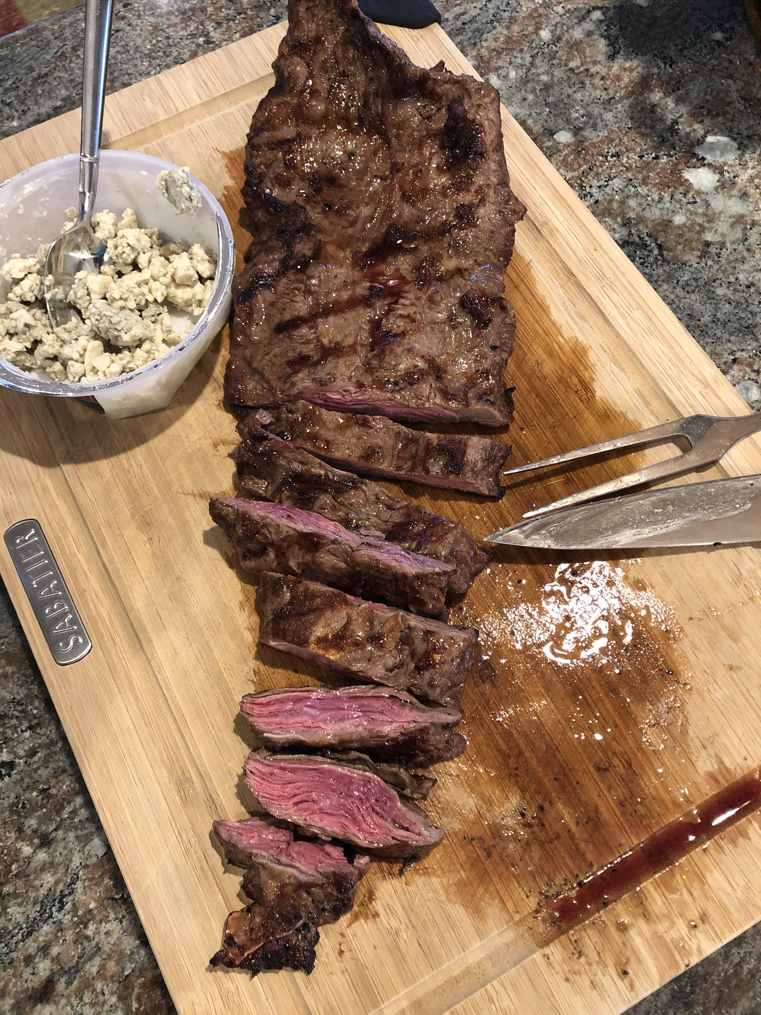 Skirt steak hot off the er r/grilling