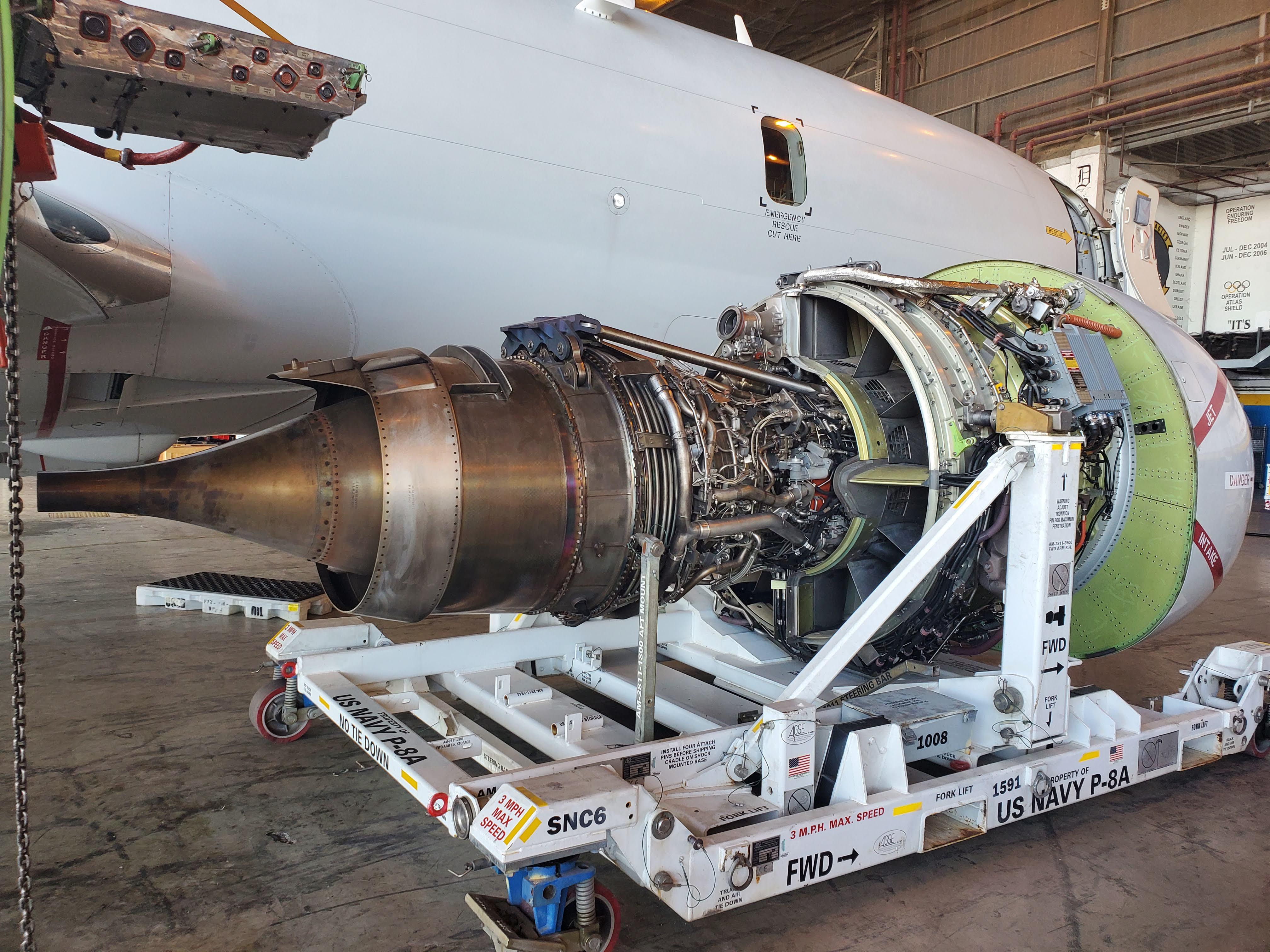 Fun fact only 8 bolts mount the 737 engine to the frame! r/aviation