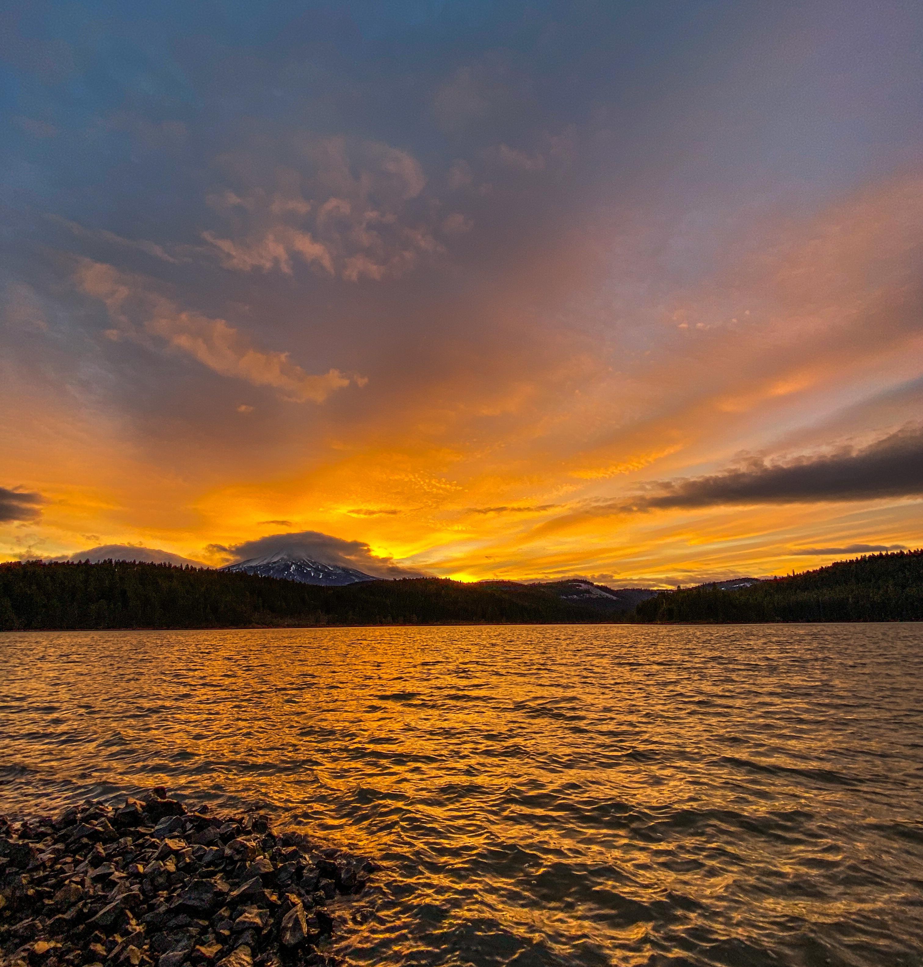 ITAP Sunrise at Willow Lake Oregon r/oregon