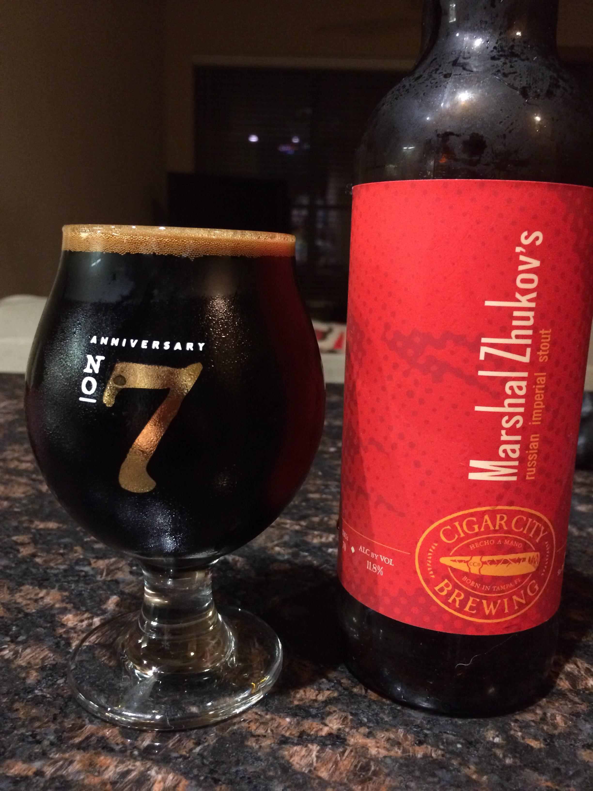 Delicious roasted coffee and malt! Stout season is upon us. r/CraftBeer